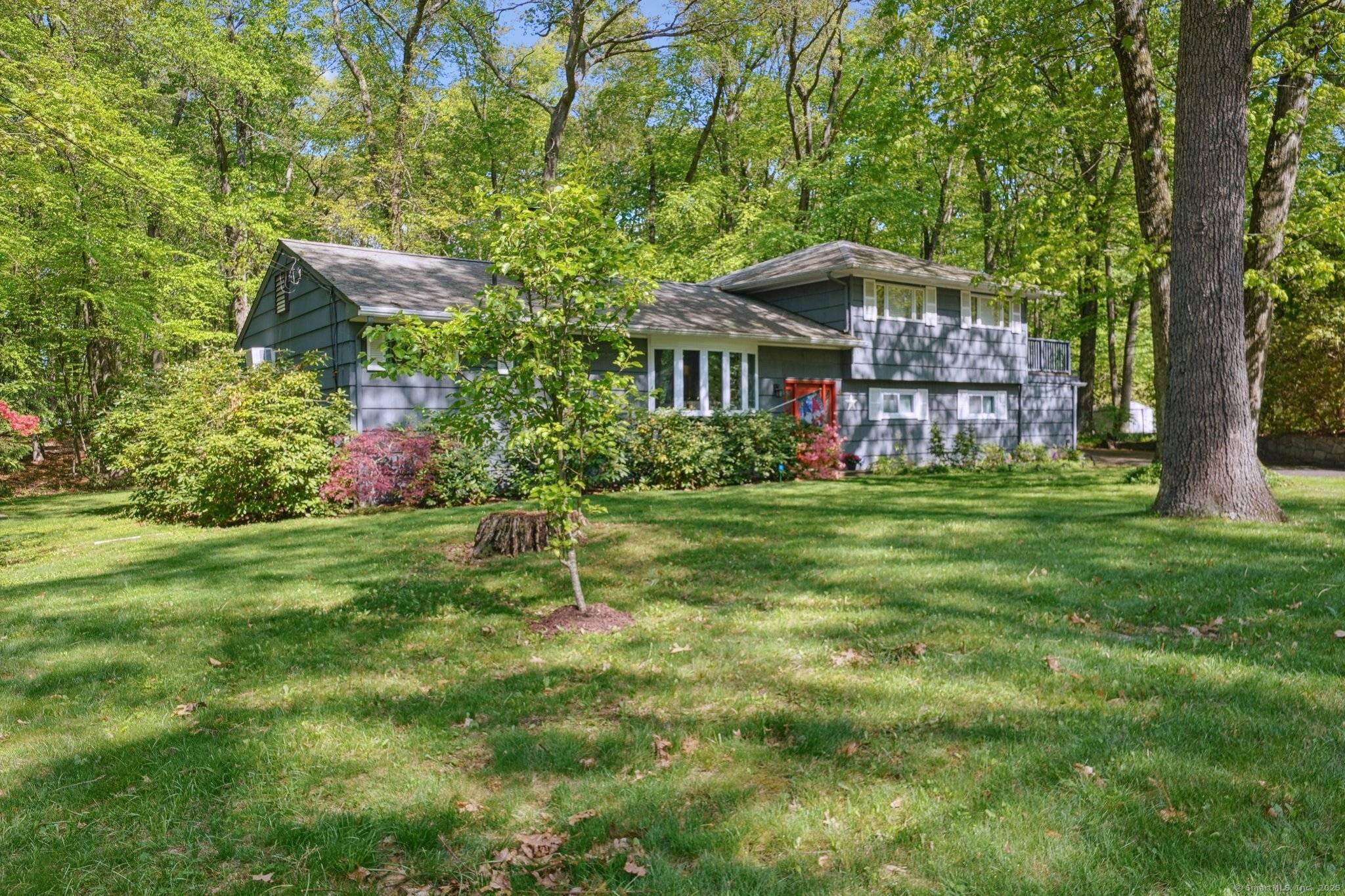 Norwalk, CT 06851,14 Live Oak Road
