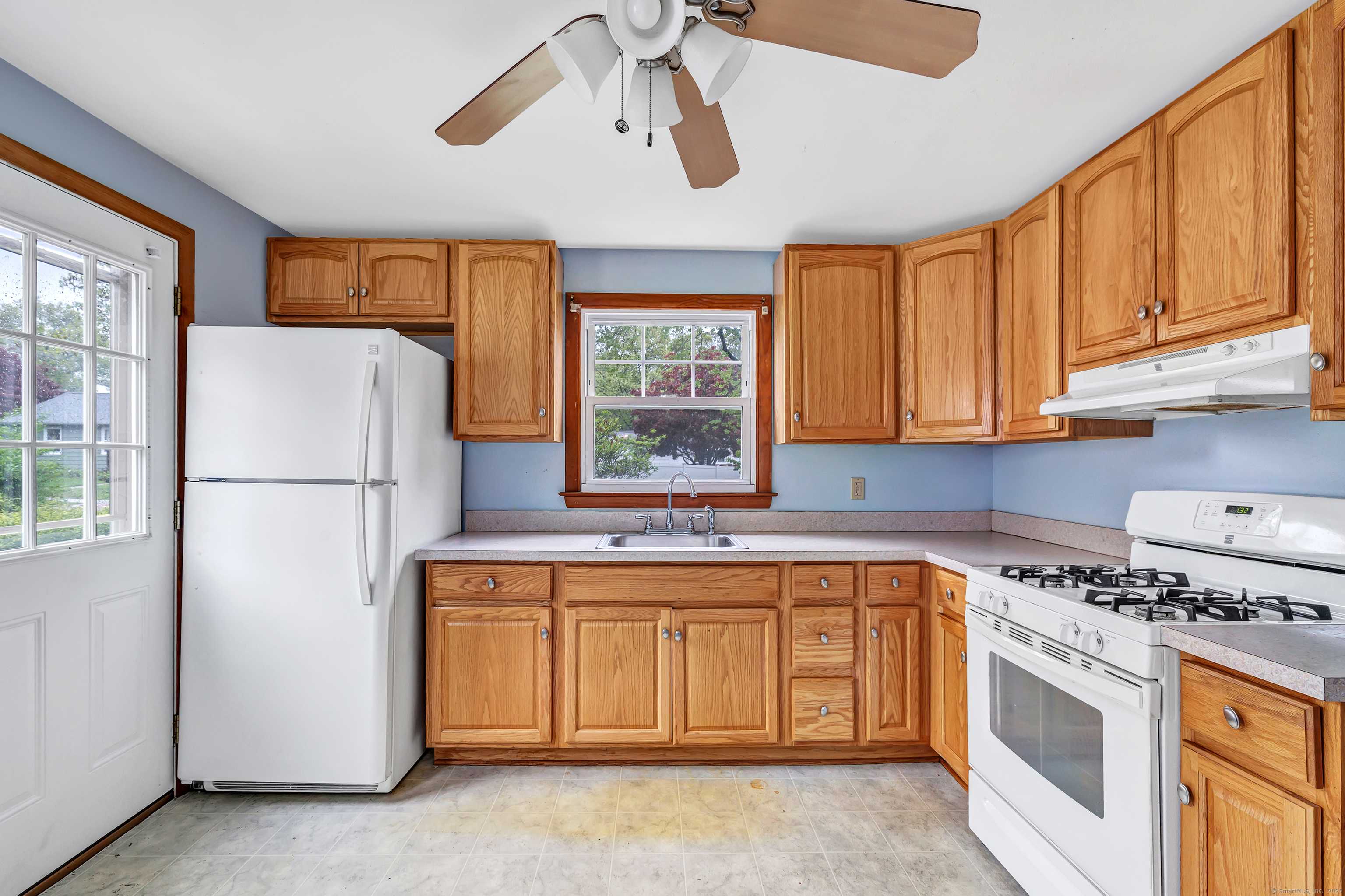 Stratford, CT 06614,135 Streckfus Road