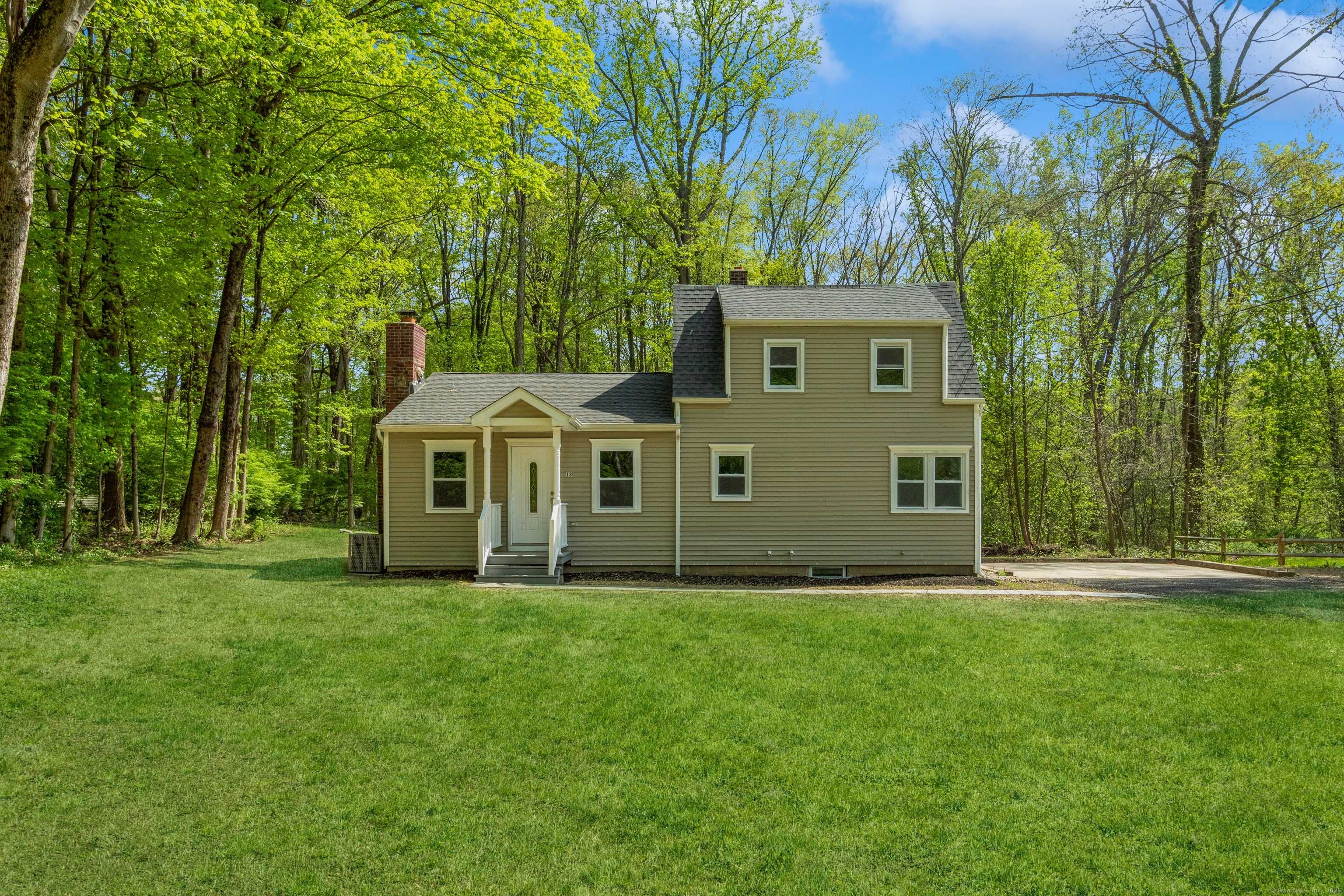 Monroe, CT 06468,13 Jeanette Street