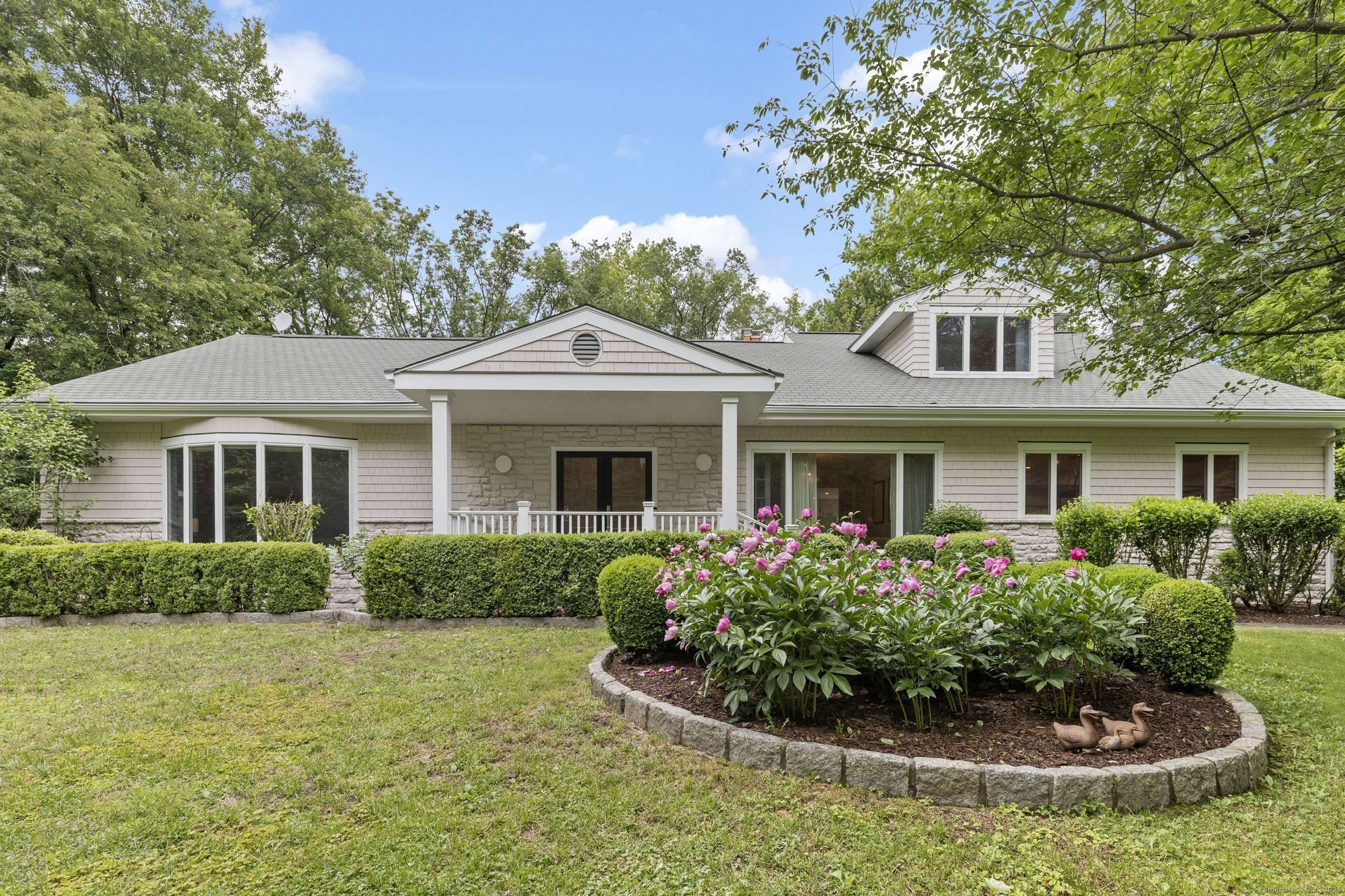 Stamford, CT 06902,124 Westover Lane