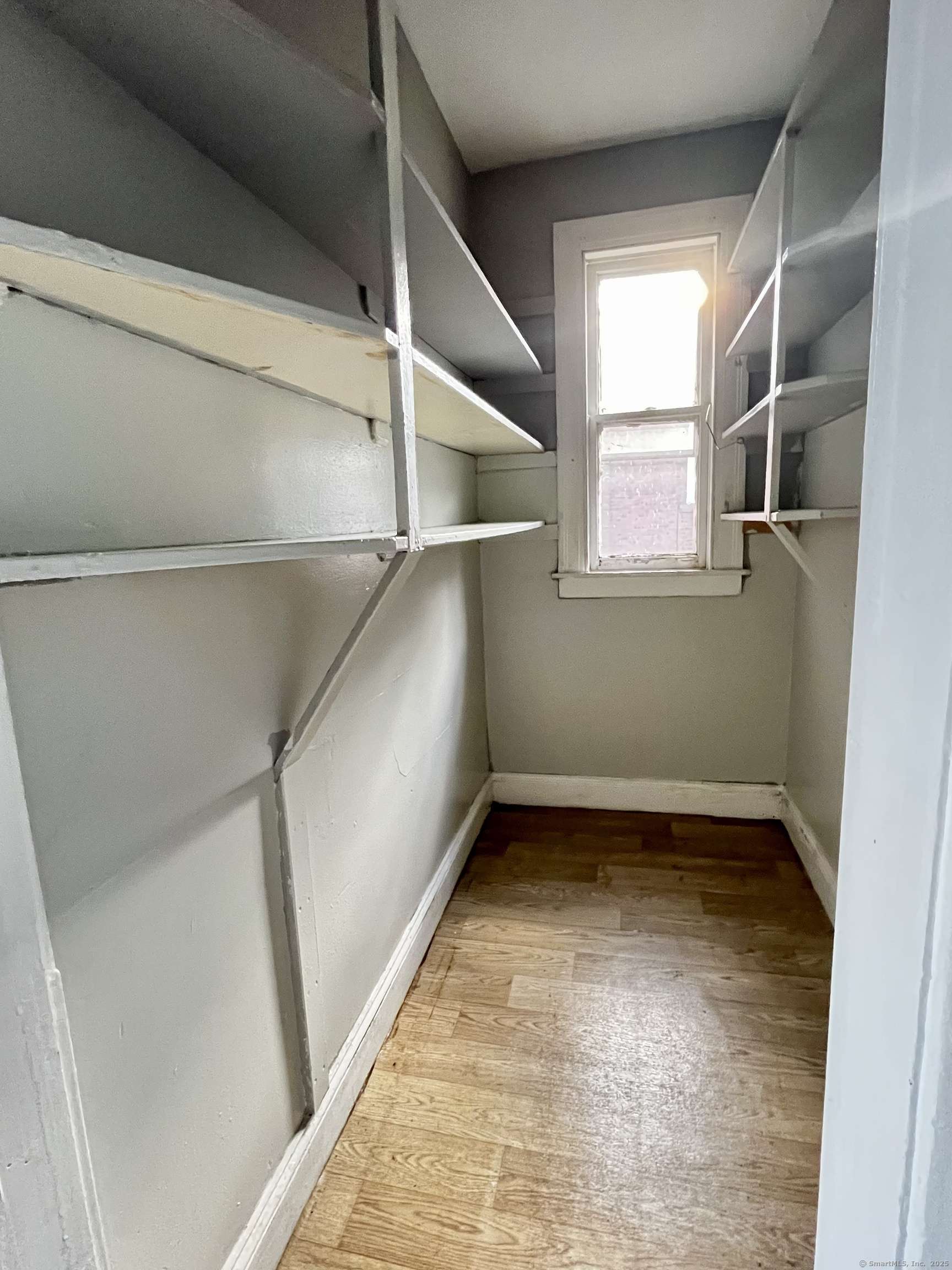 Hartford, CT 06106,143 Putnam Street #3S