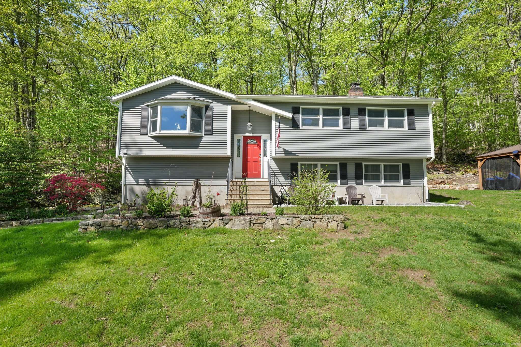 New Fairfield, CT 06812,25 Fleetwood Drive