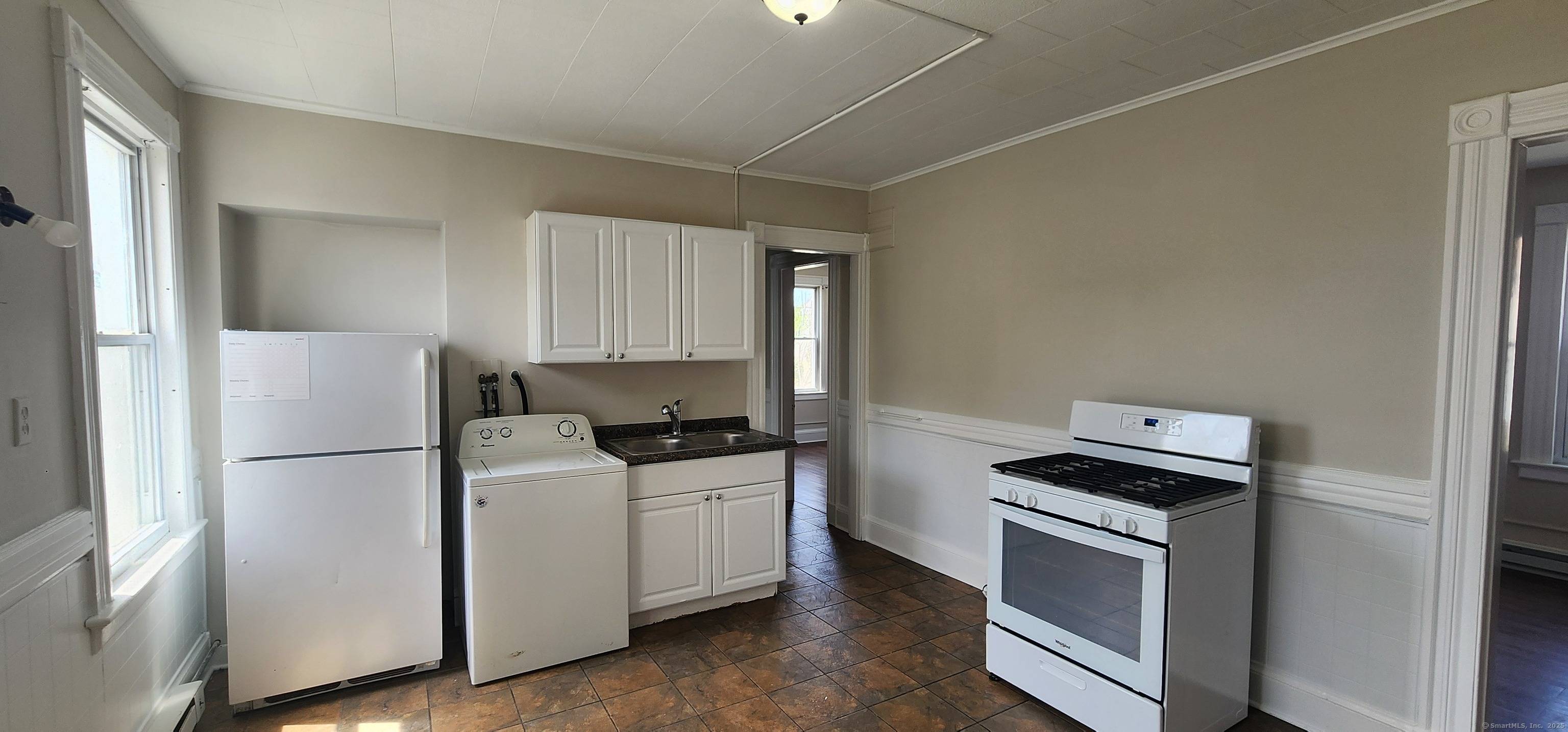 Waterbury, CT 06708,786 Highland Avenue #2