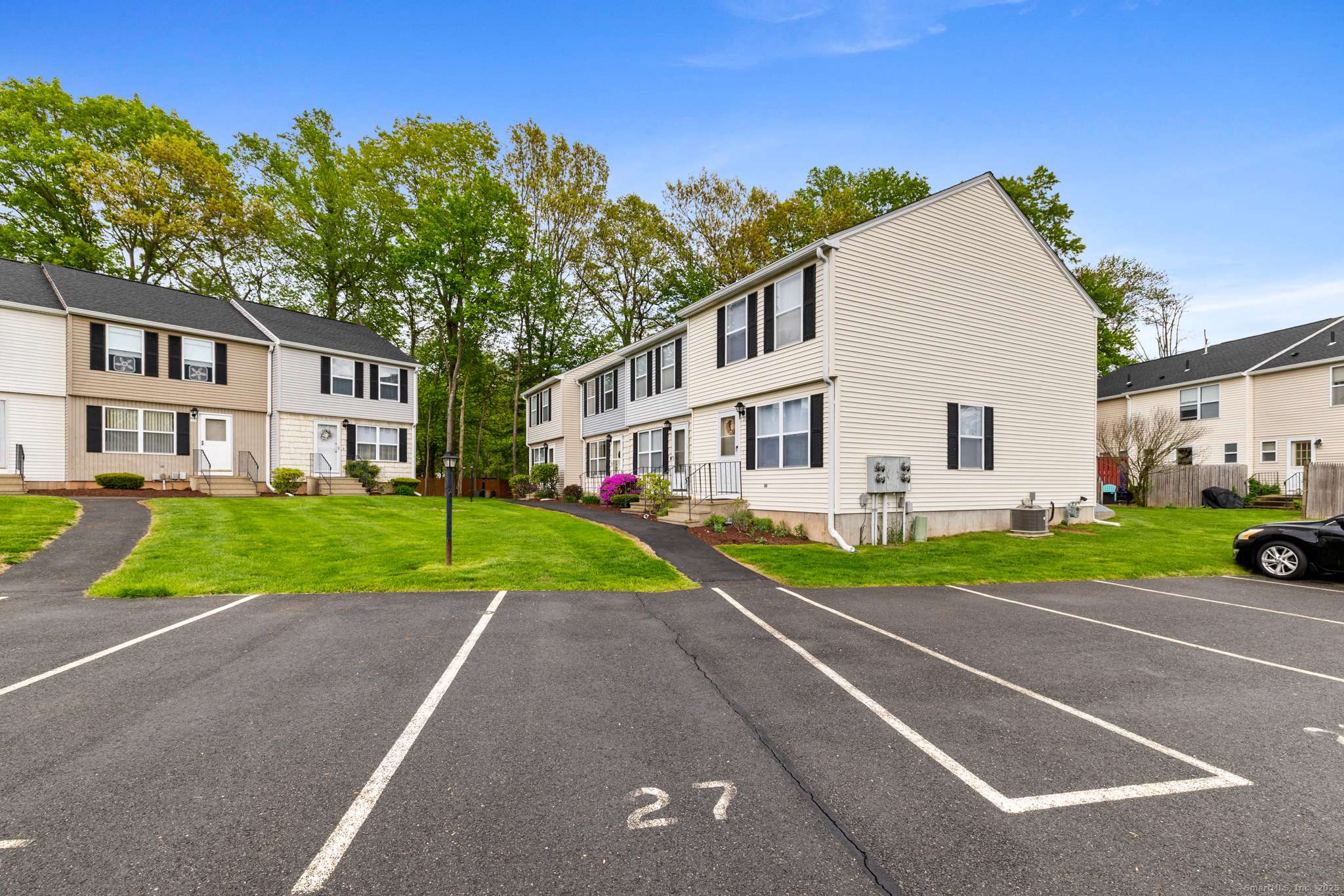 Glastonbury, CT 06033,27 Summersweet Drive #27