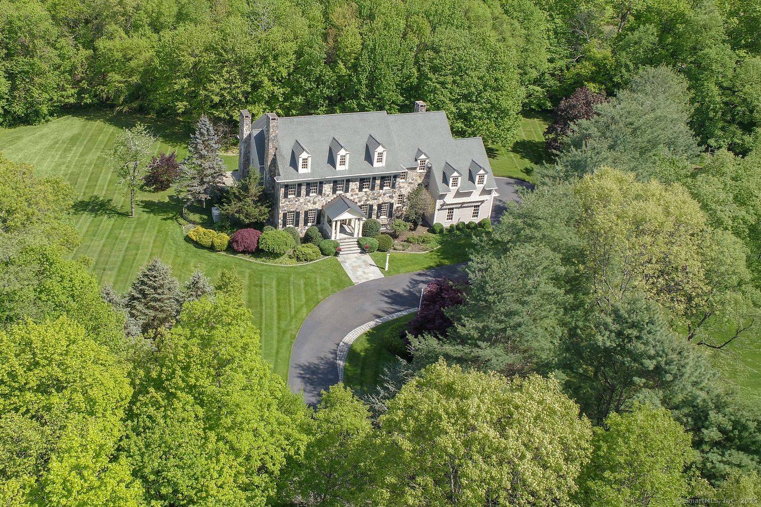 Ridgefield, CT 06877,6 Spectacle Lane