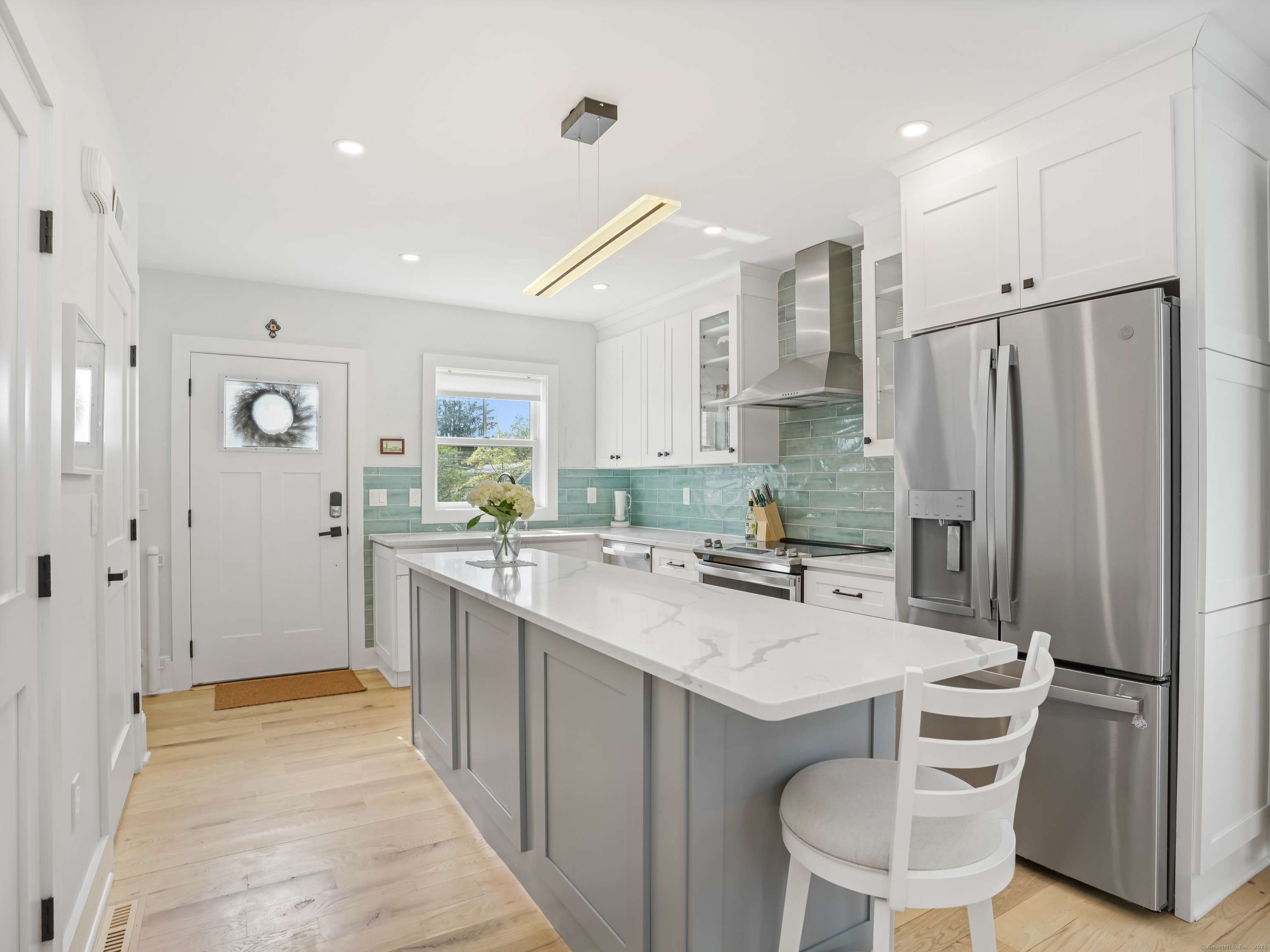 Norwalk, CT 06855,1 Howard Avenue #B1