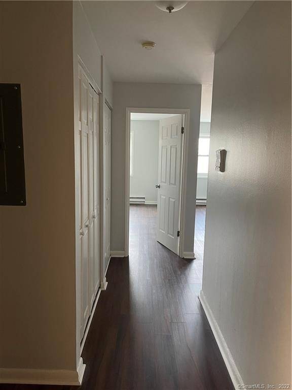 Bridgeport, CT 06605,45 Monroe Street #B2