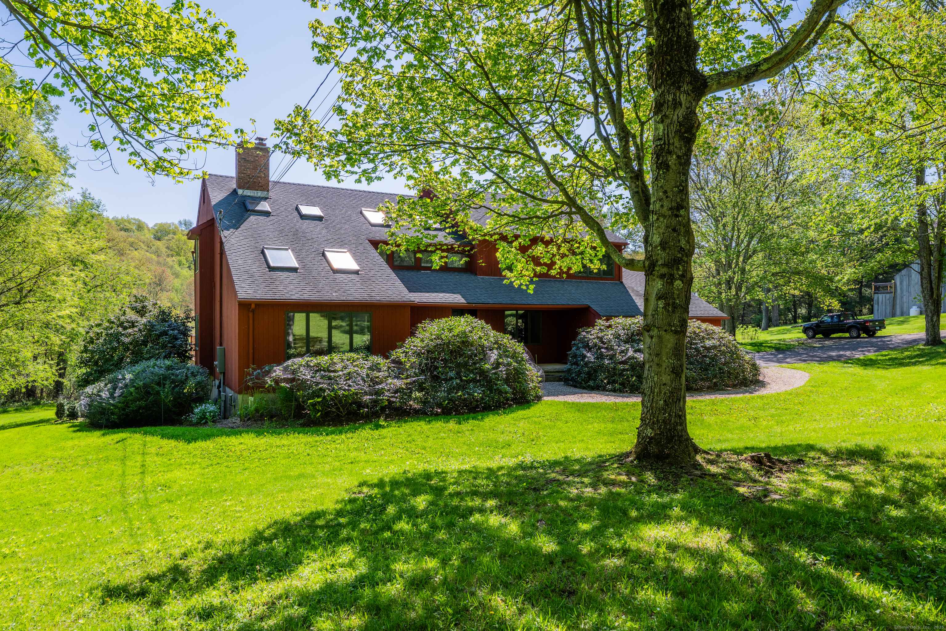 Morris, CT 06763,110 West Morris Road