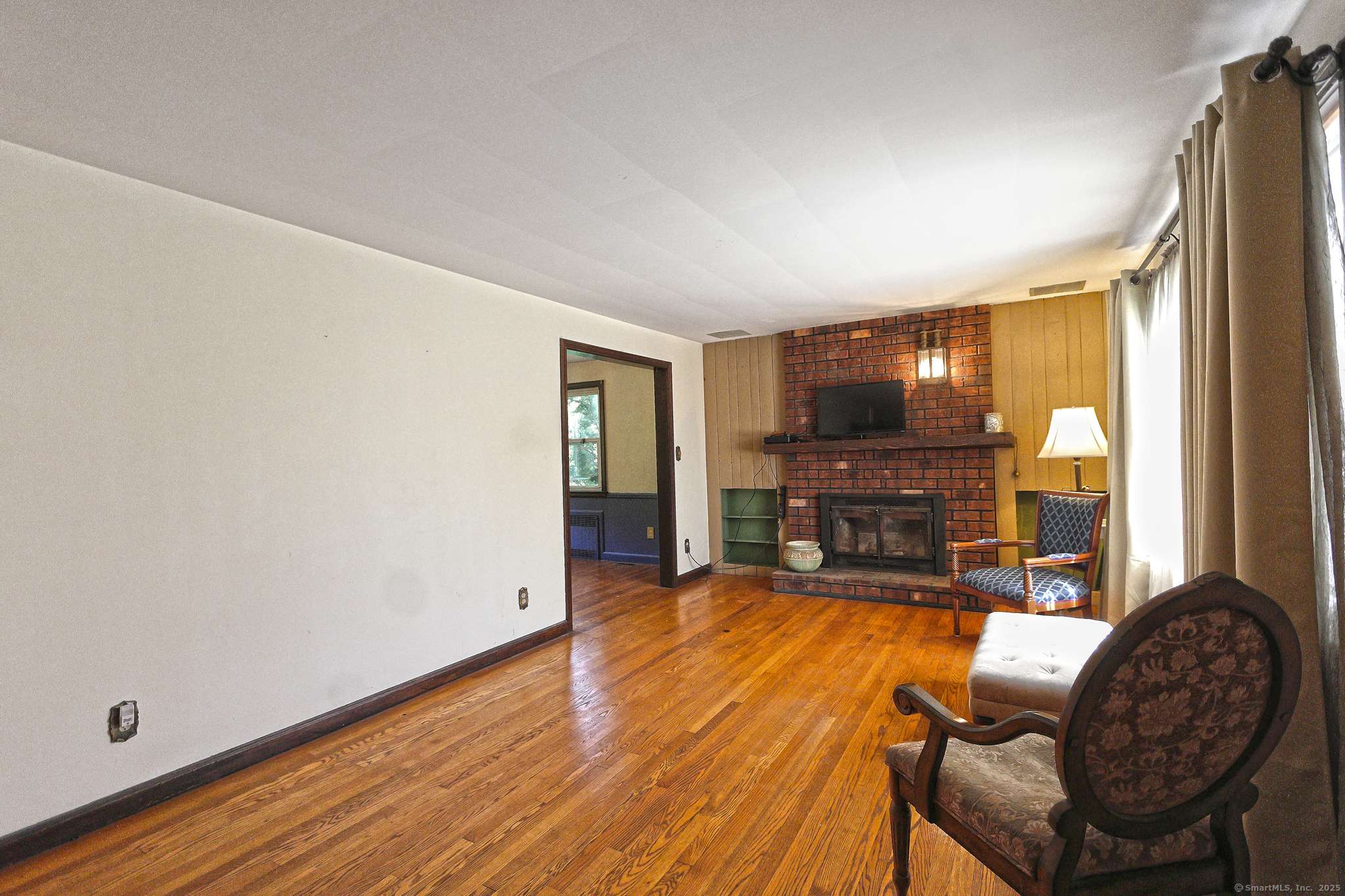 Hamden, CT 06514,69 Homestead Avenue