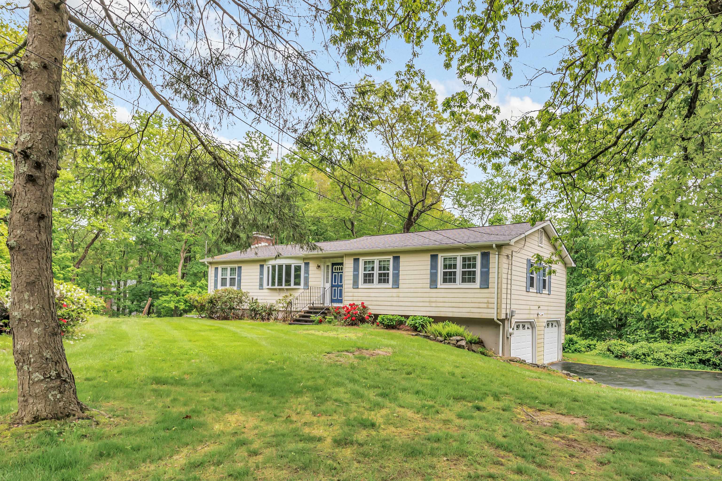 Shelton, CT 06484,3 Dartmouth Drive
