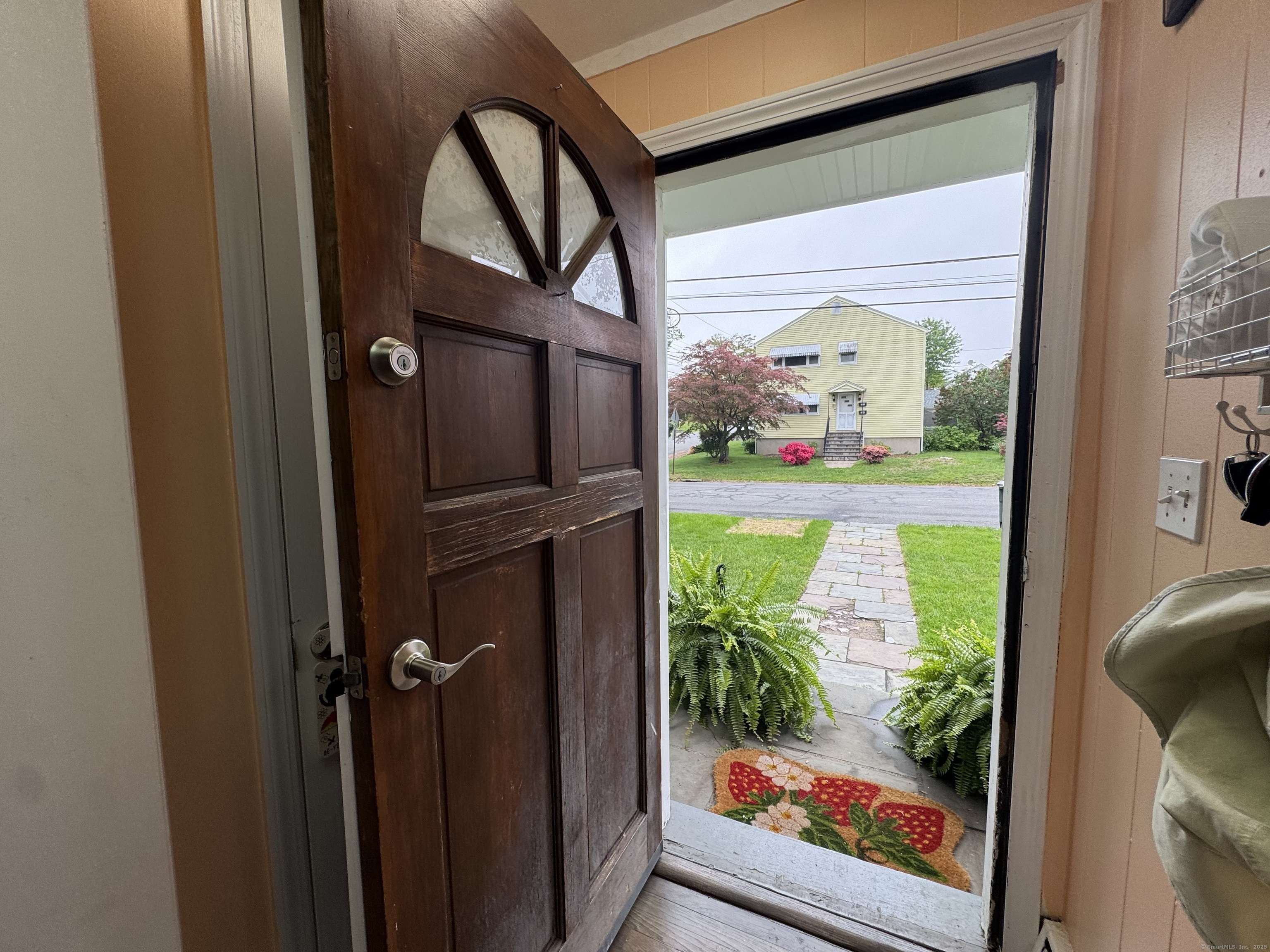 Bridgeport, CT 06608,165 GREENFIELD Drive