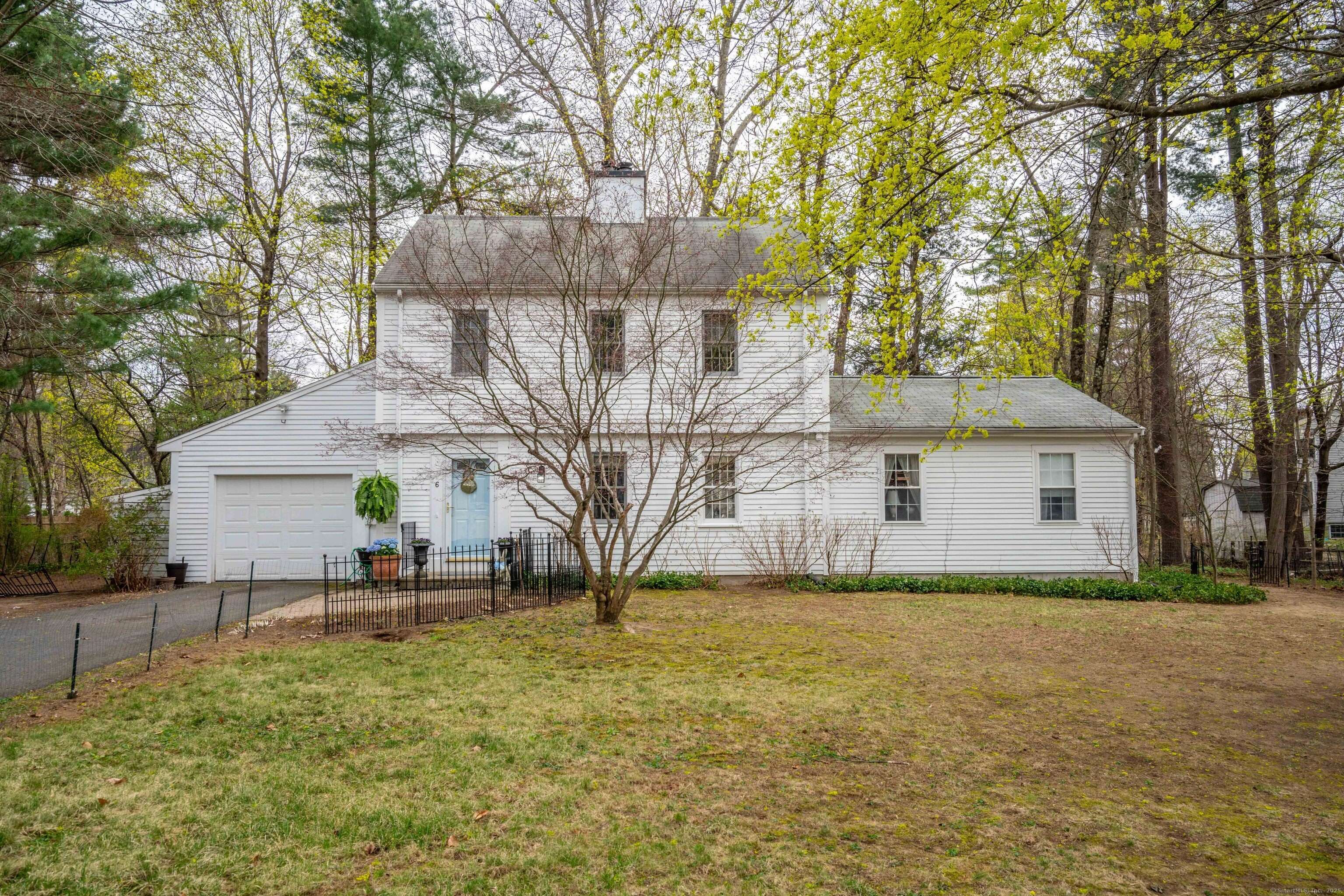Simsbury, CT 06070,6 Bradley Road