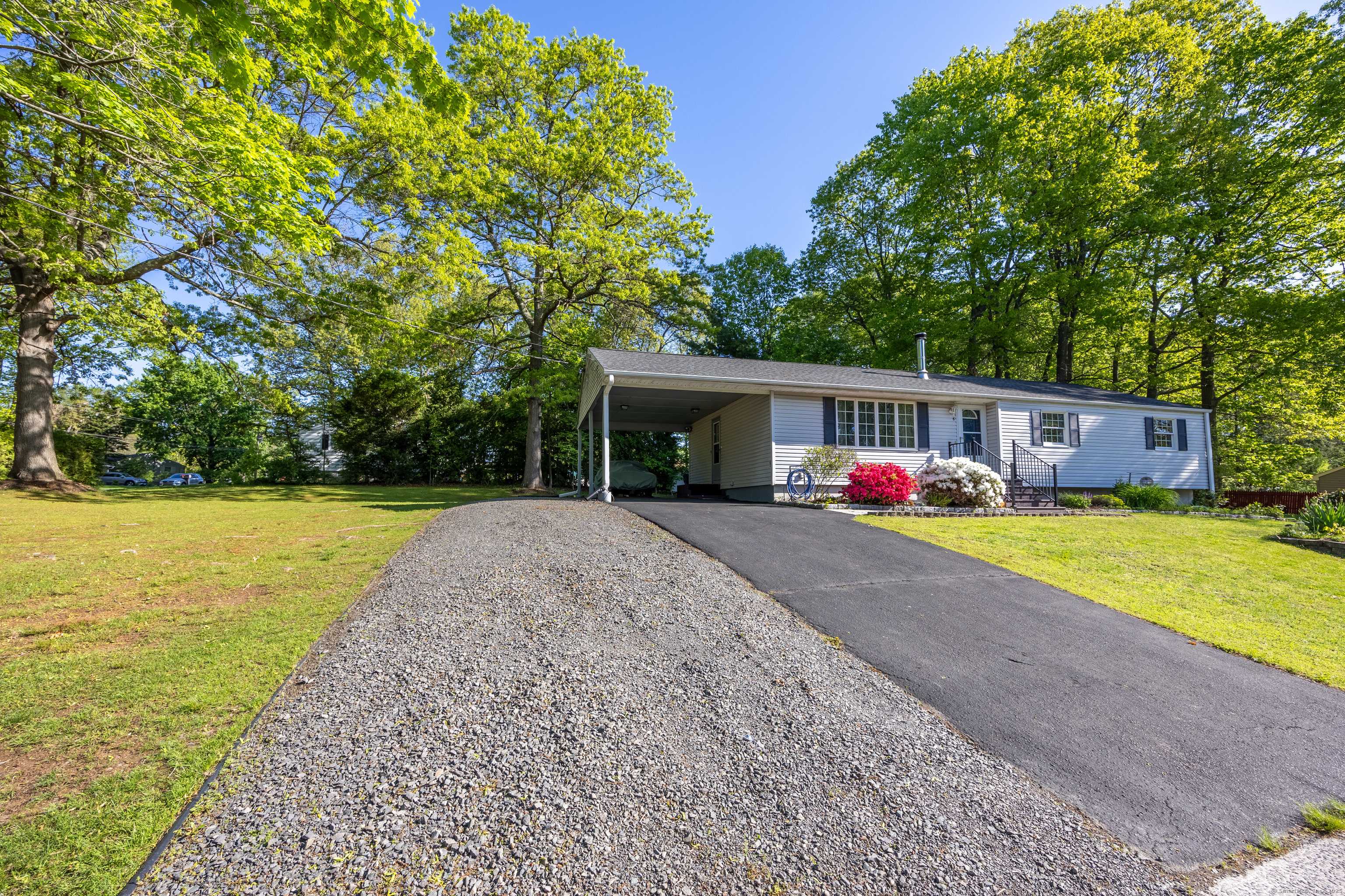 Plainville, CT 06062,8 Timber Hill Road