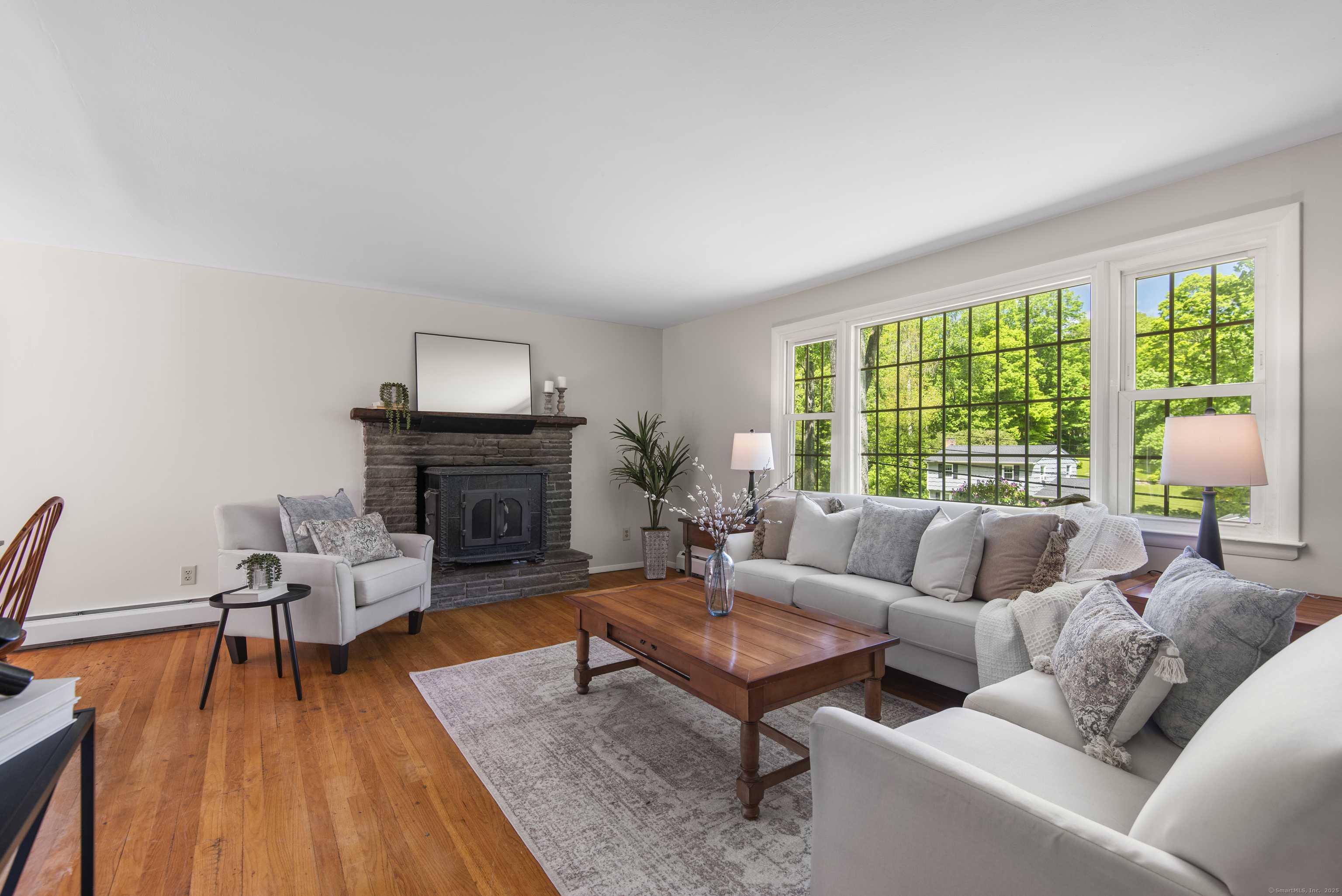 Newtown, CT 06470,27 Scudder Road