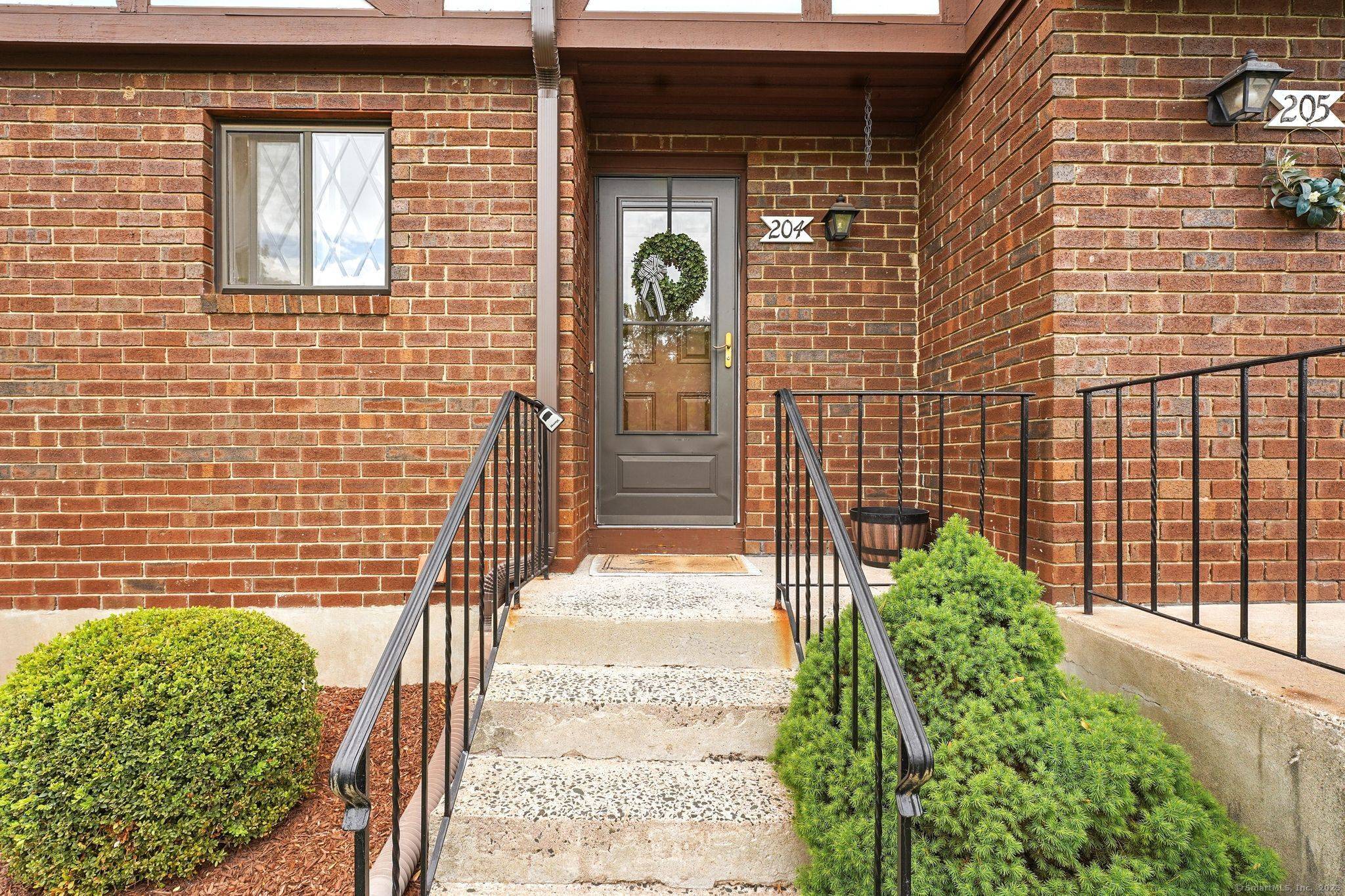 Rocky Hill, CT 06067,204 Cedar Hollow Drive #204