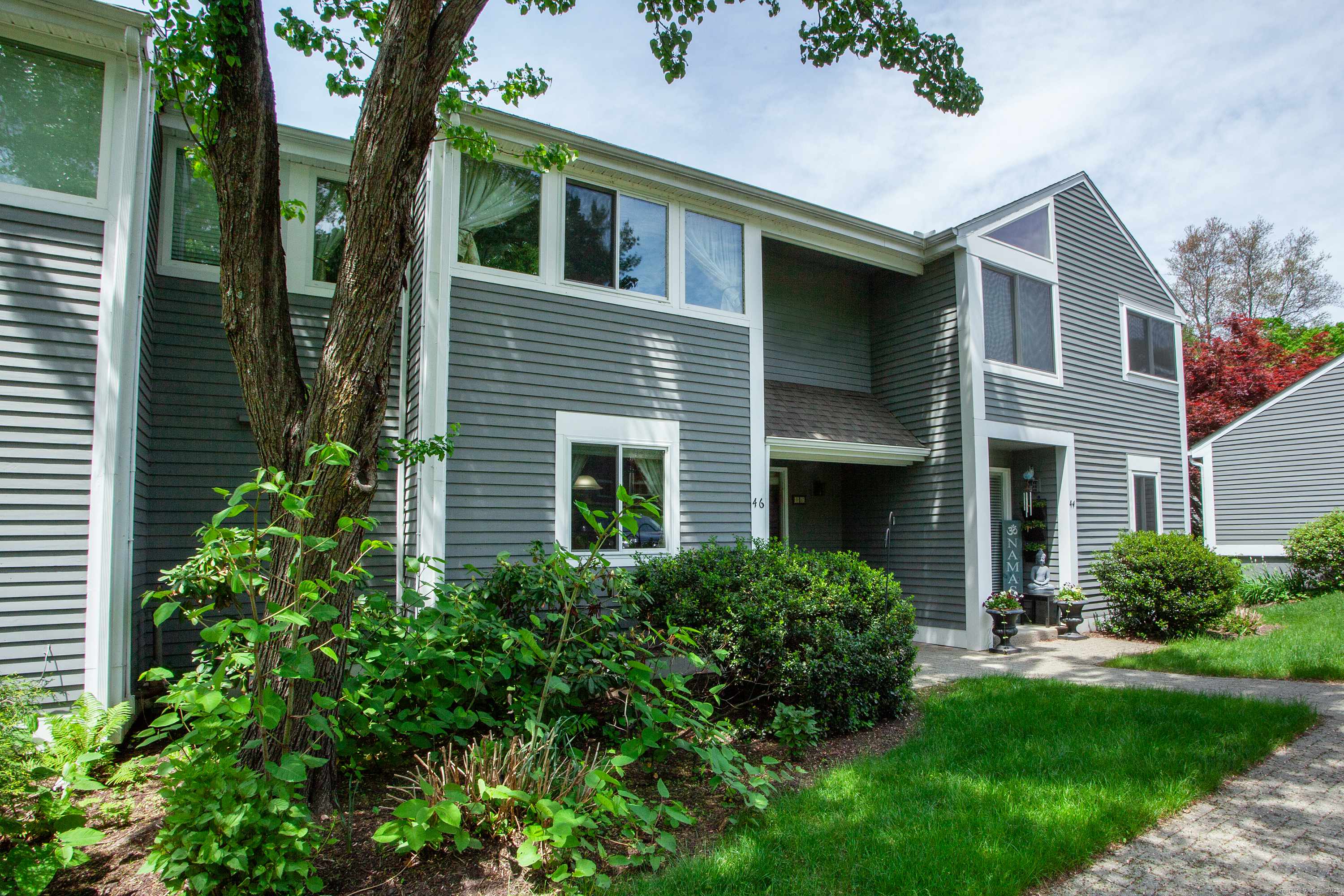 Simsbury, CT 06070,46 Old Mill Court #46