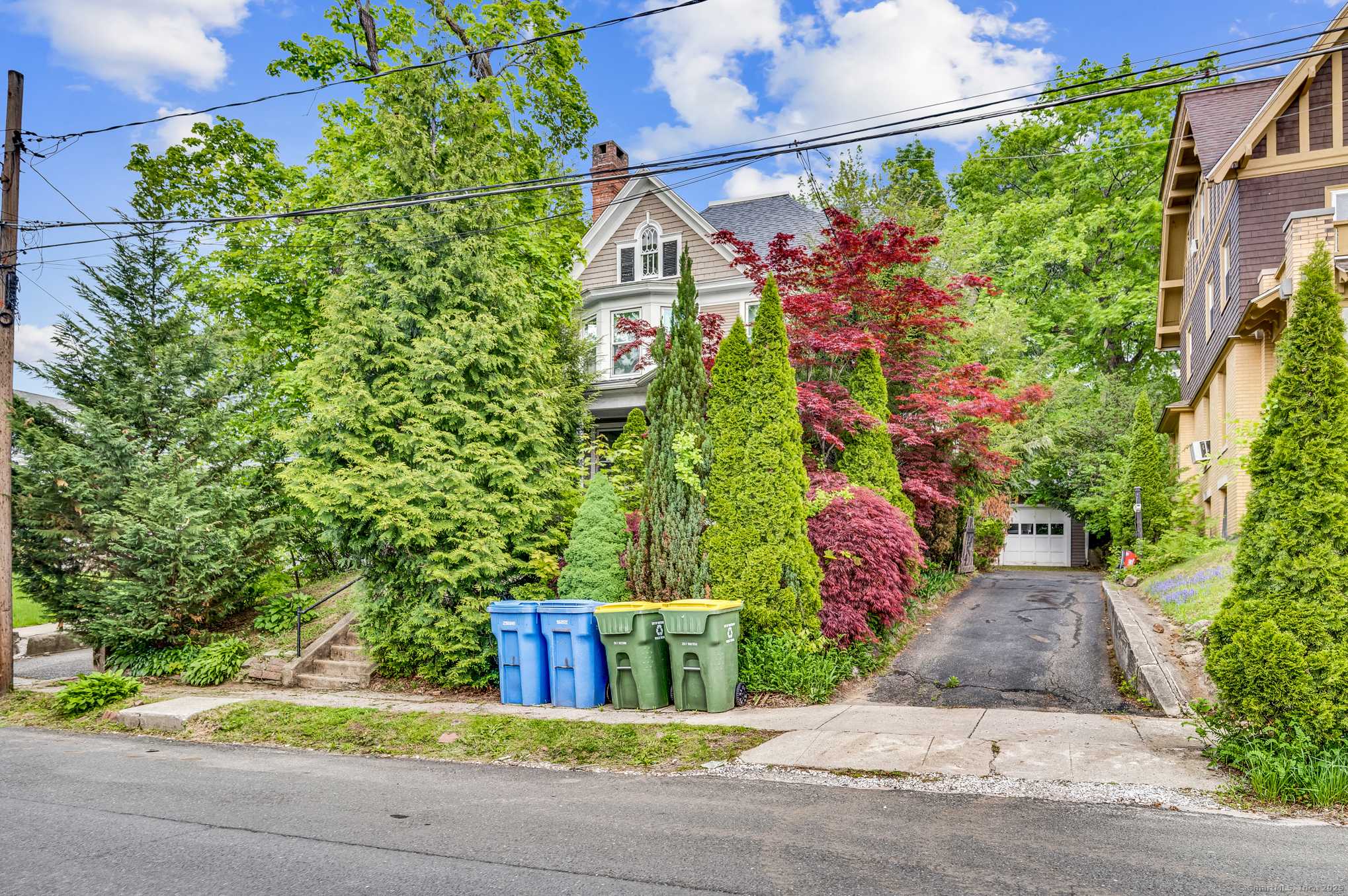 Waterbury, CT 06710,10 Fiske Street