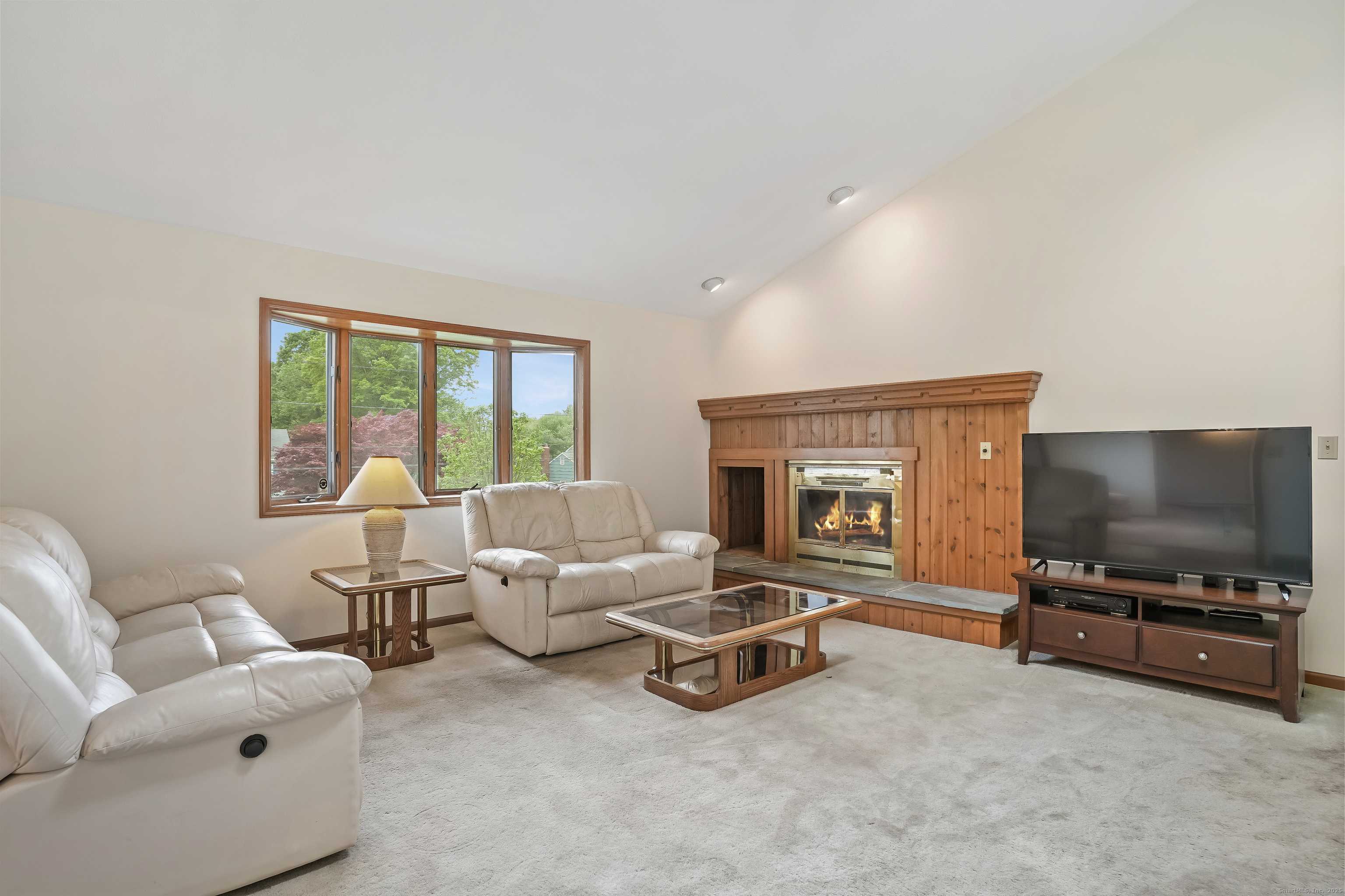 Trumbull, CT 06611,223 Sterling Road