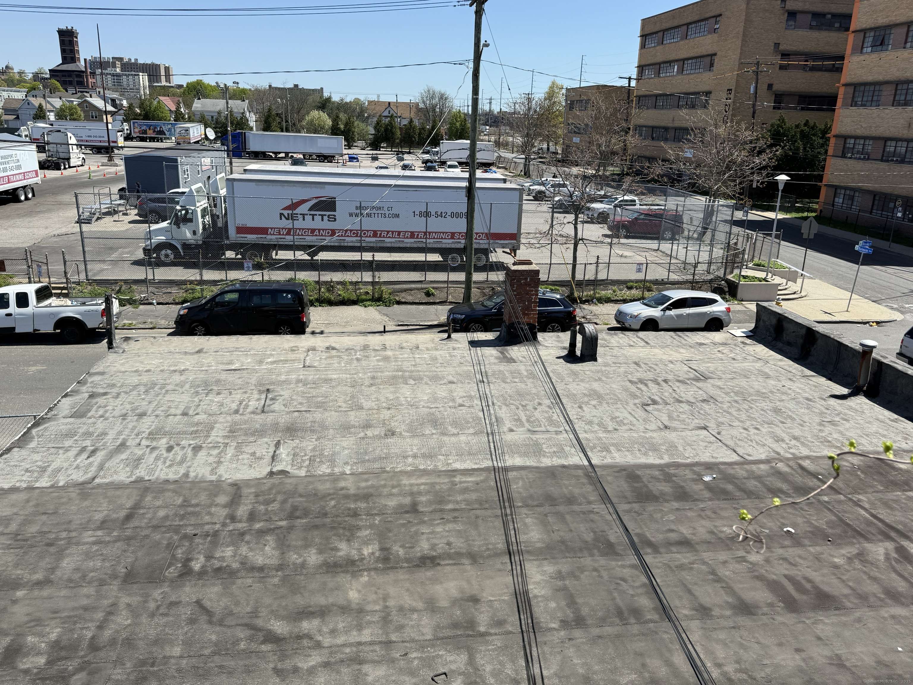 Bridgeport, CT 06608,483 Barnum Avenue