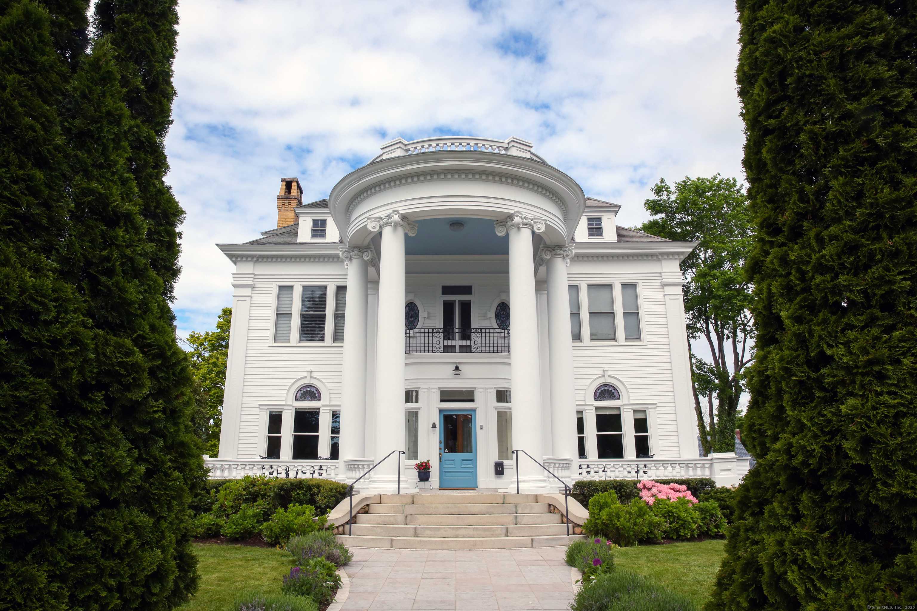 Groton, CT 06340,27 Church Street