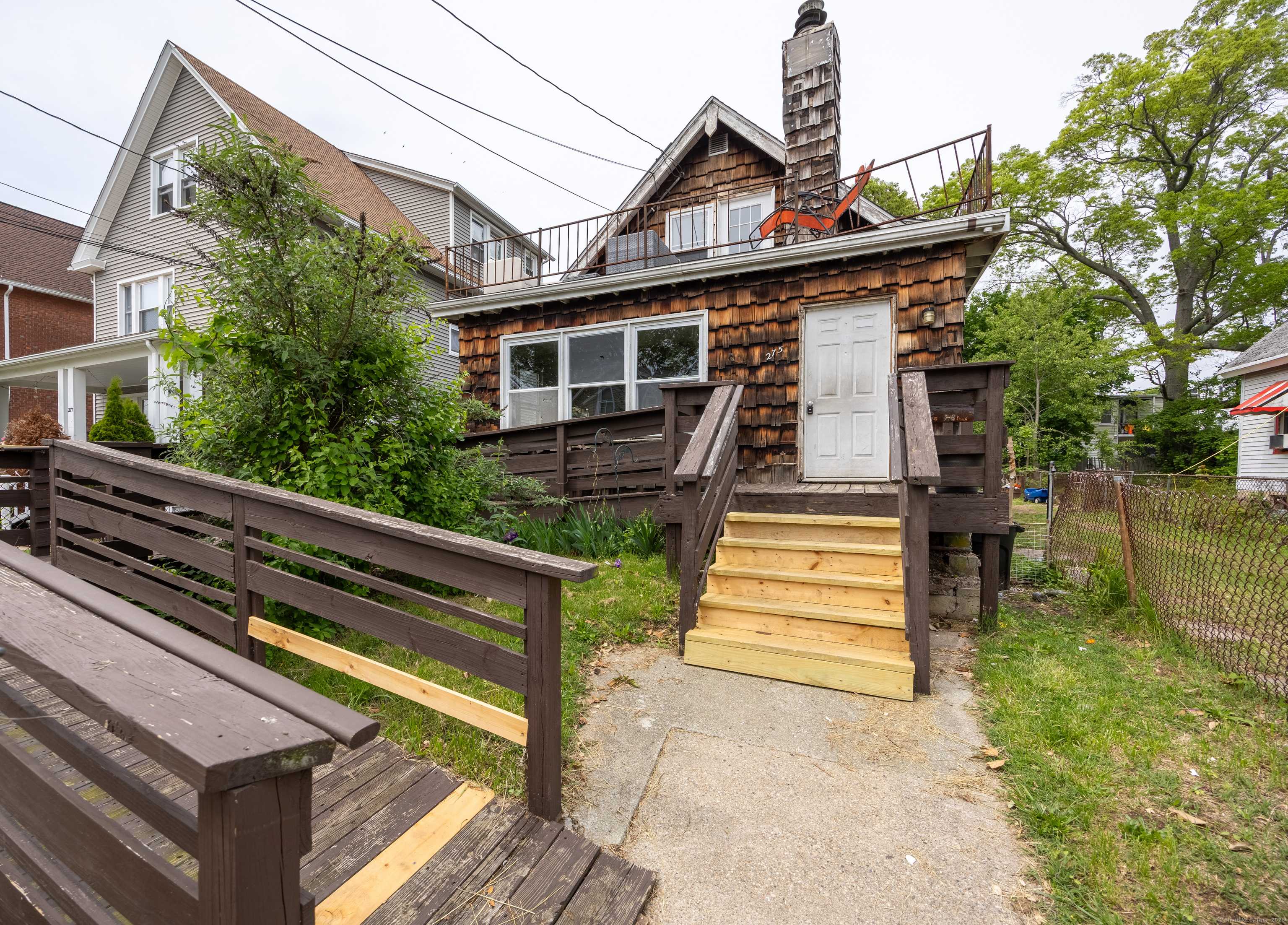 West Haven, CT 06516,275 Park Street