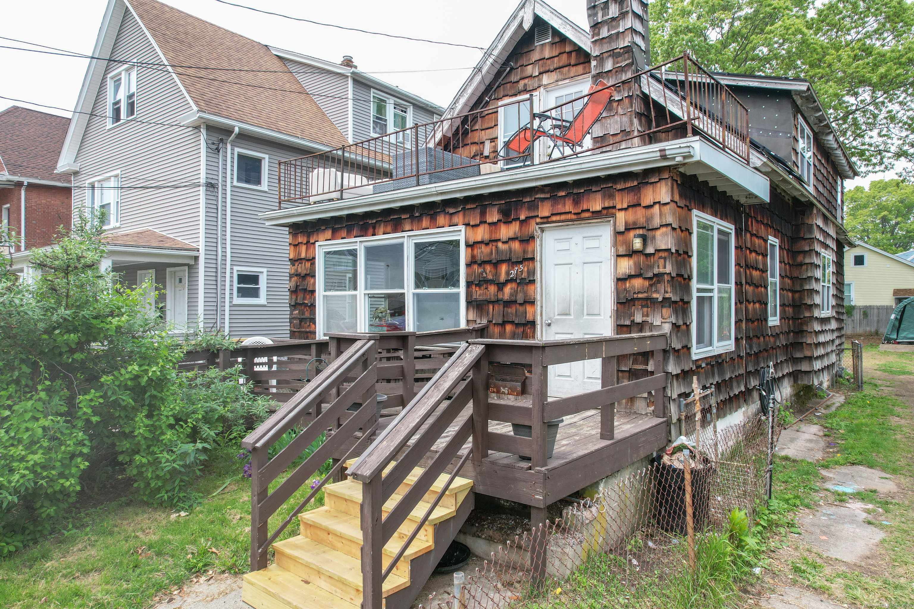 West Haven, CT 06516,275 Park Street