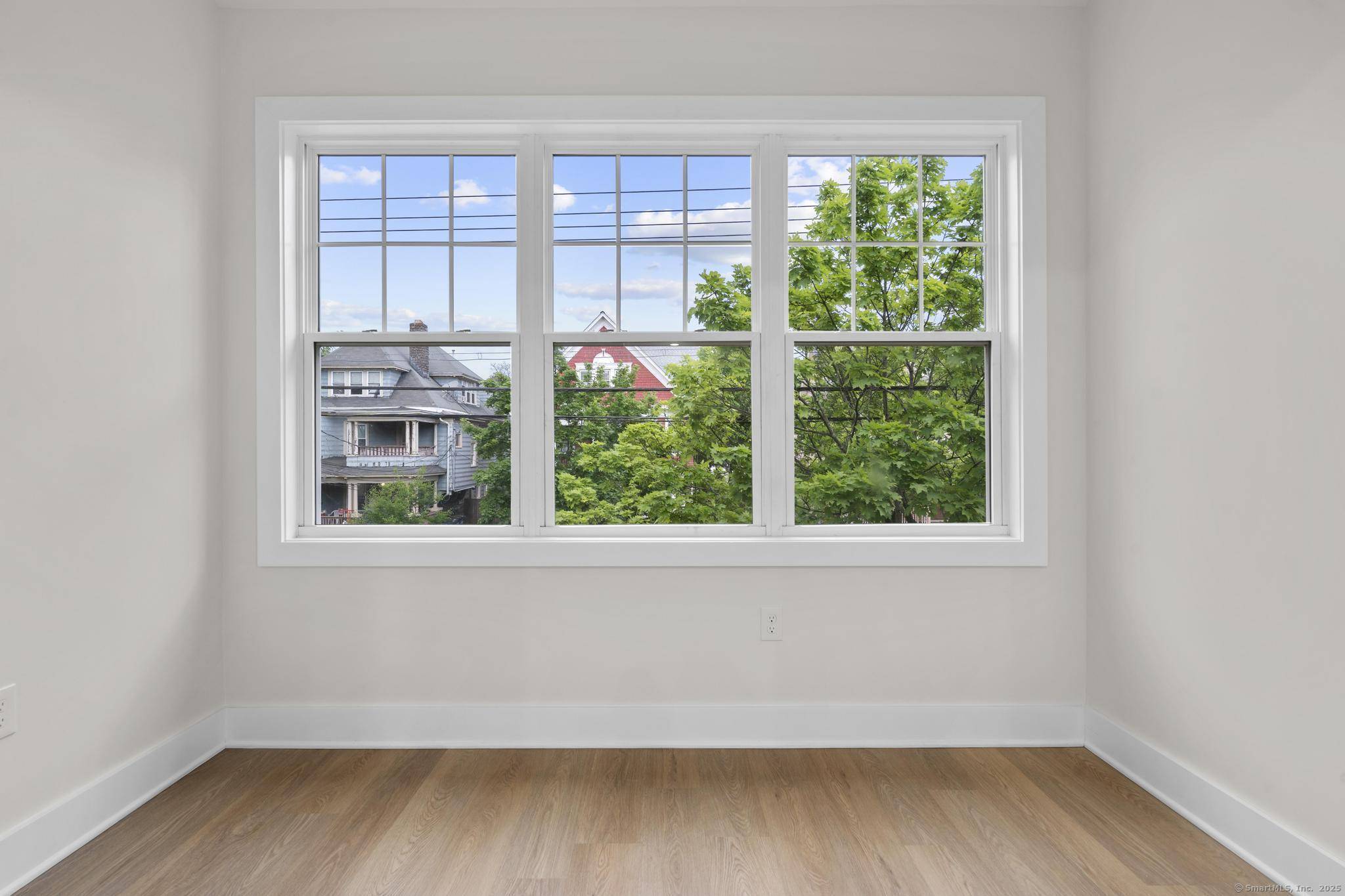 New Haven, CT 06511,1546 Chapel Street #4