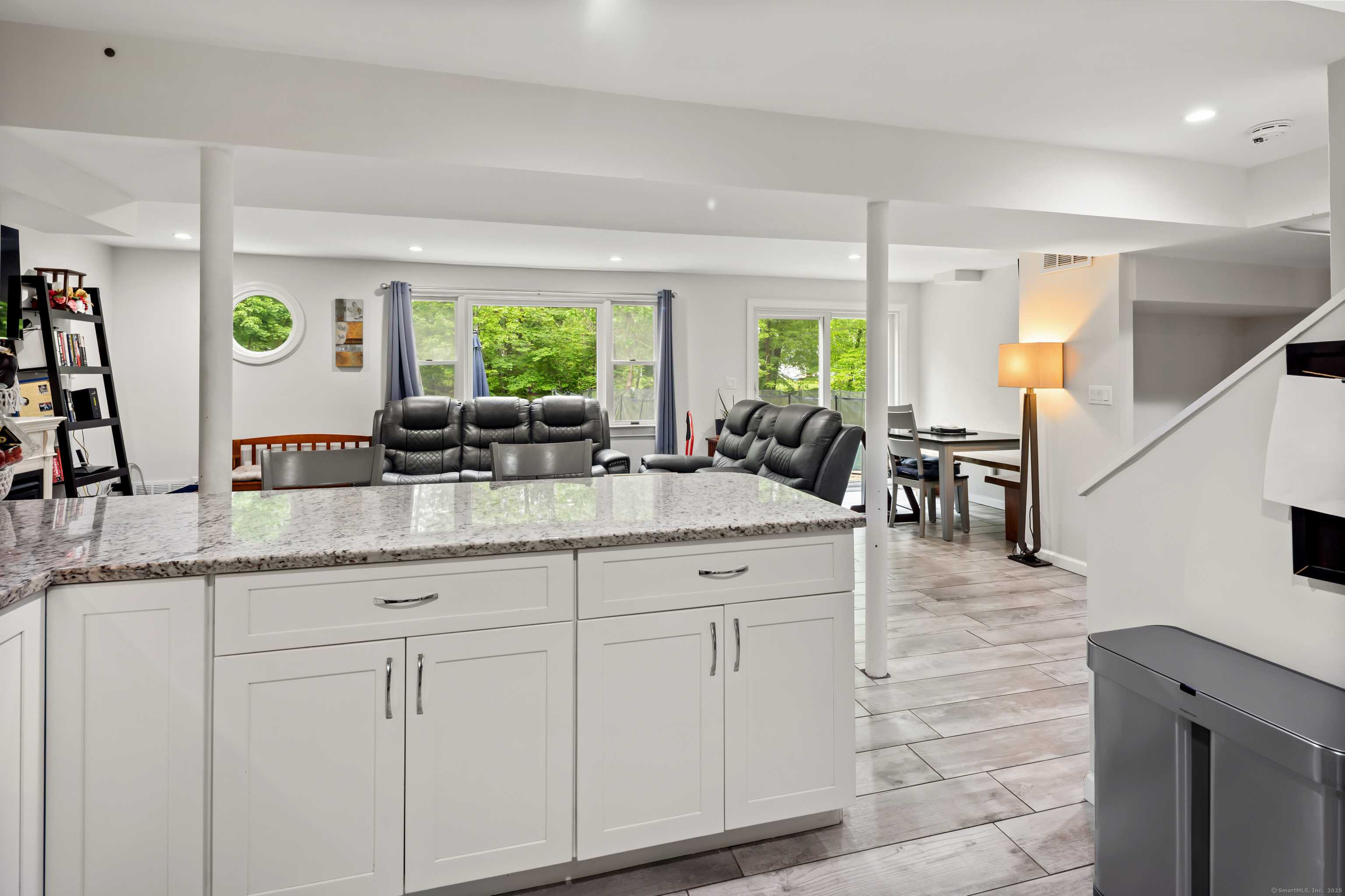 Stamford, CT 06907,32 Regent Court