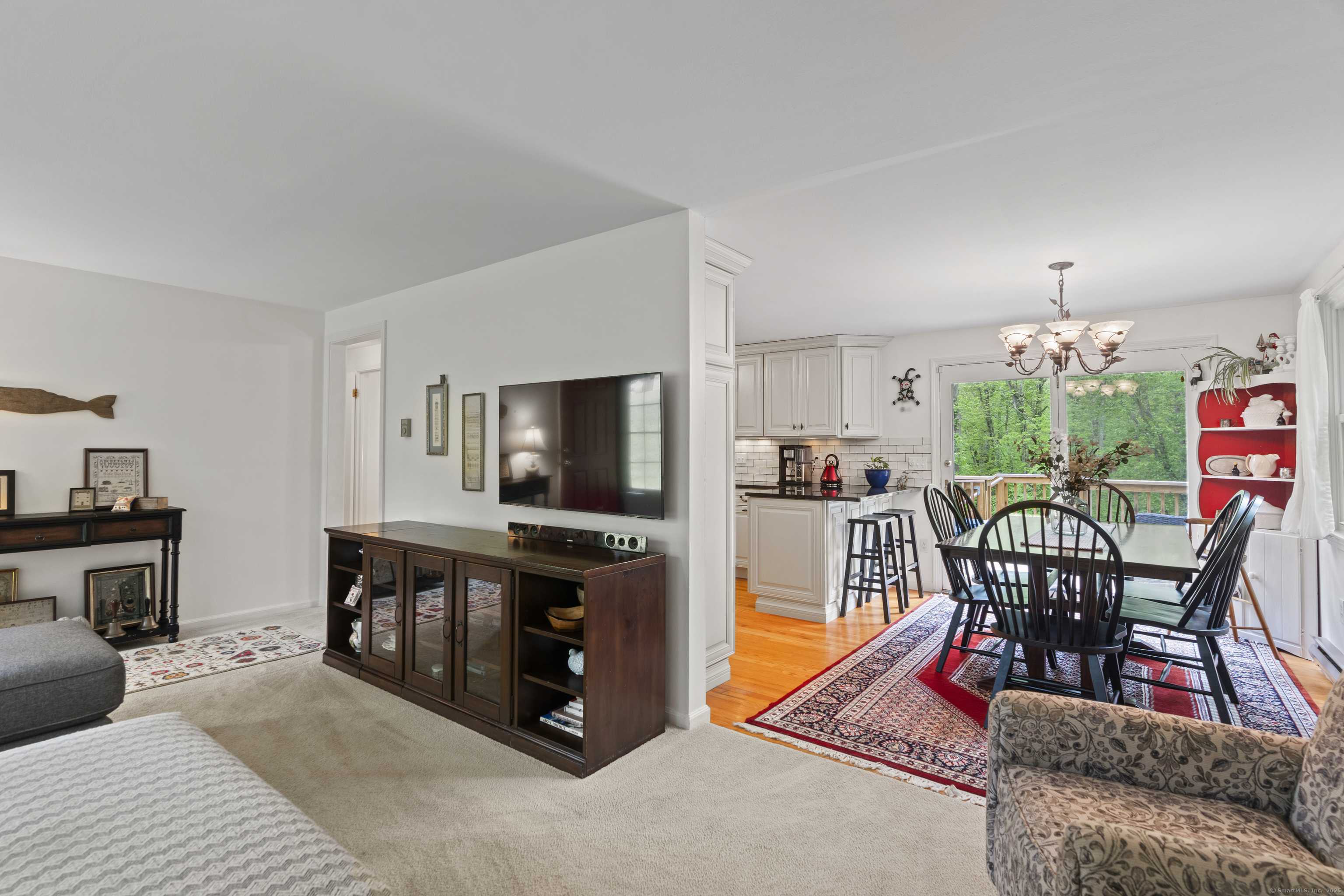 Guilford, CT 06437,134 West Lake Avenue