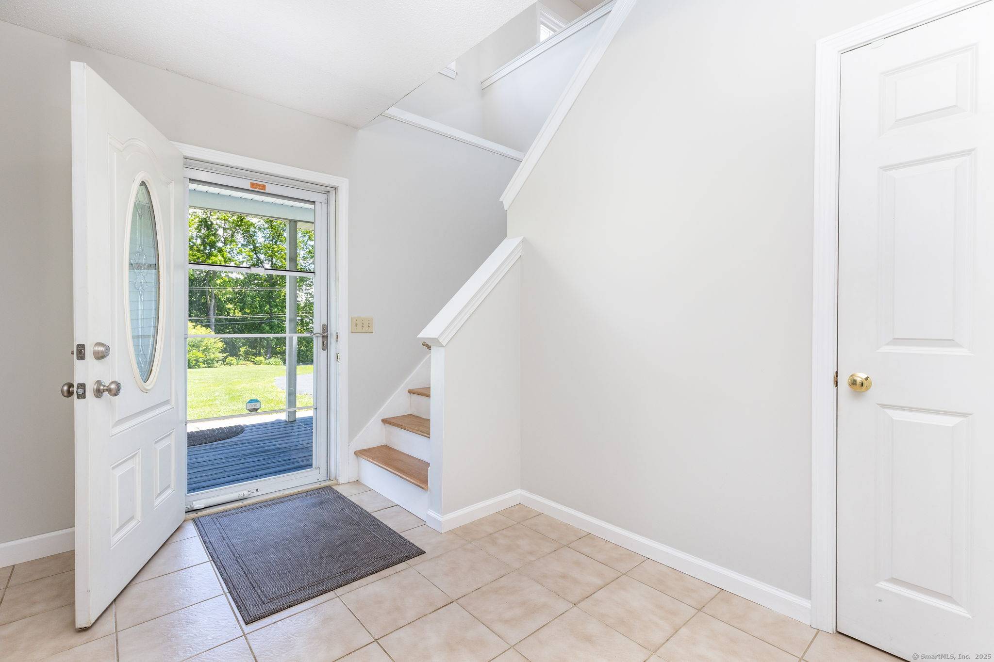 East Granby, CT 06026,10 Spoonville Road
