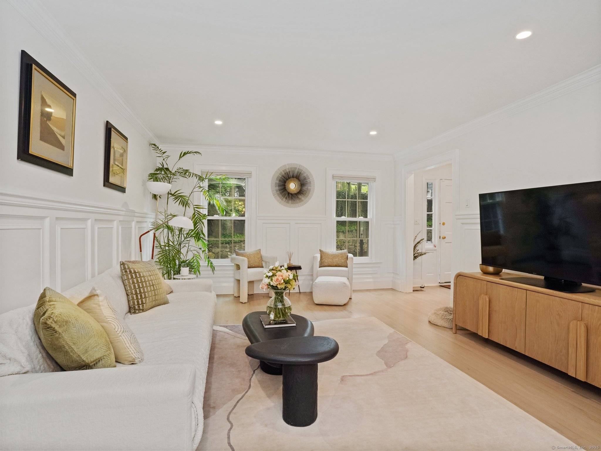 New Canaan, CT 06840,253 New Norwalk Road #APT 5
