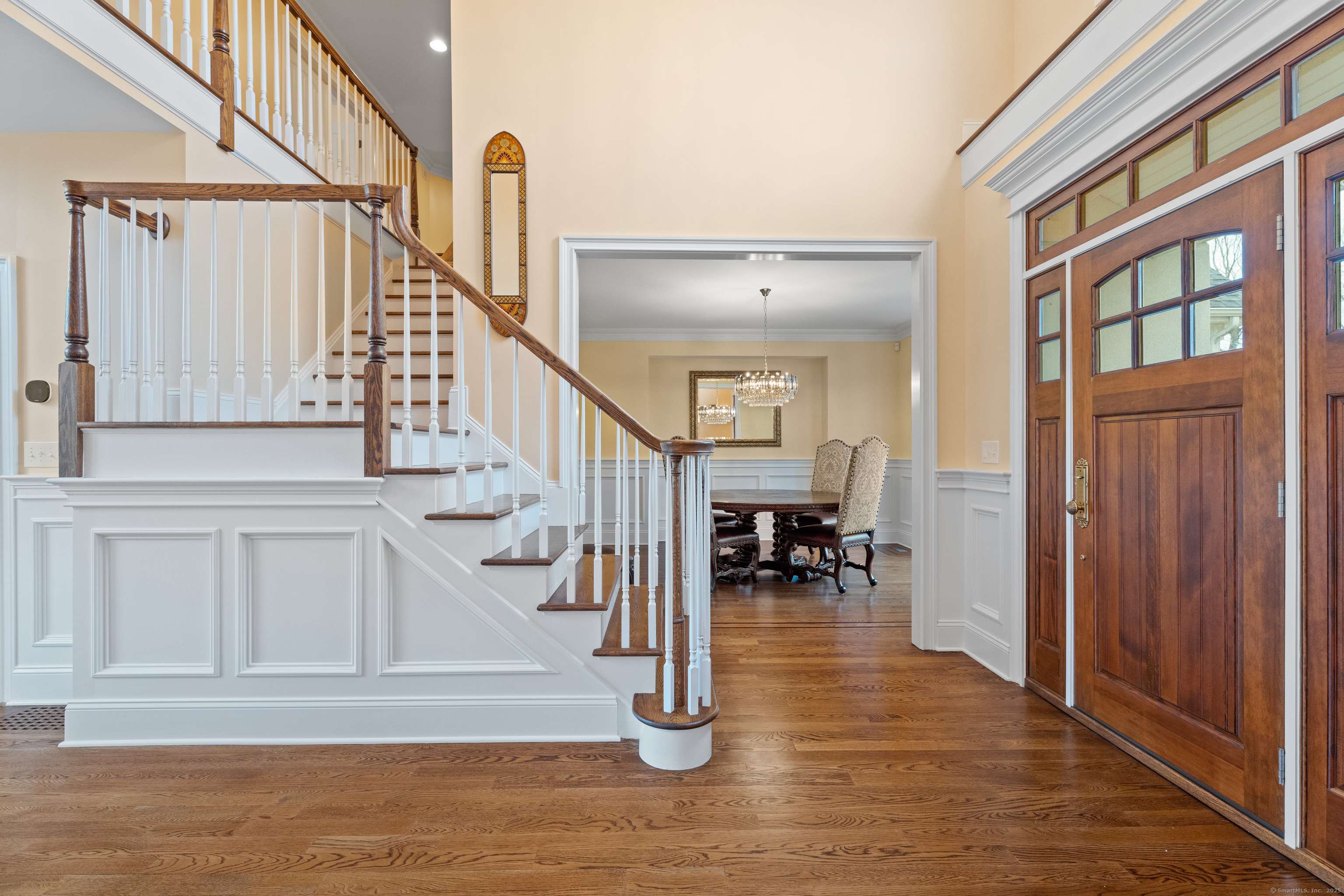 Woodbridge, CT 06525,24 North Racebrook Road
