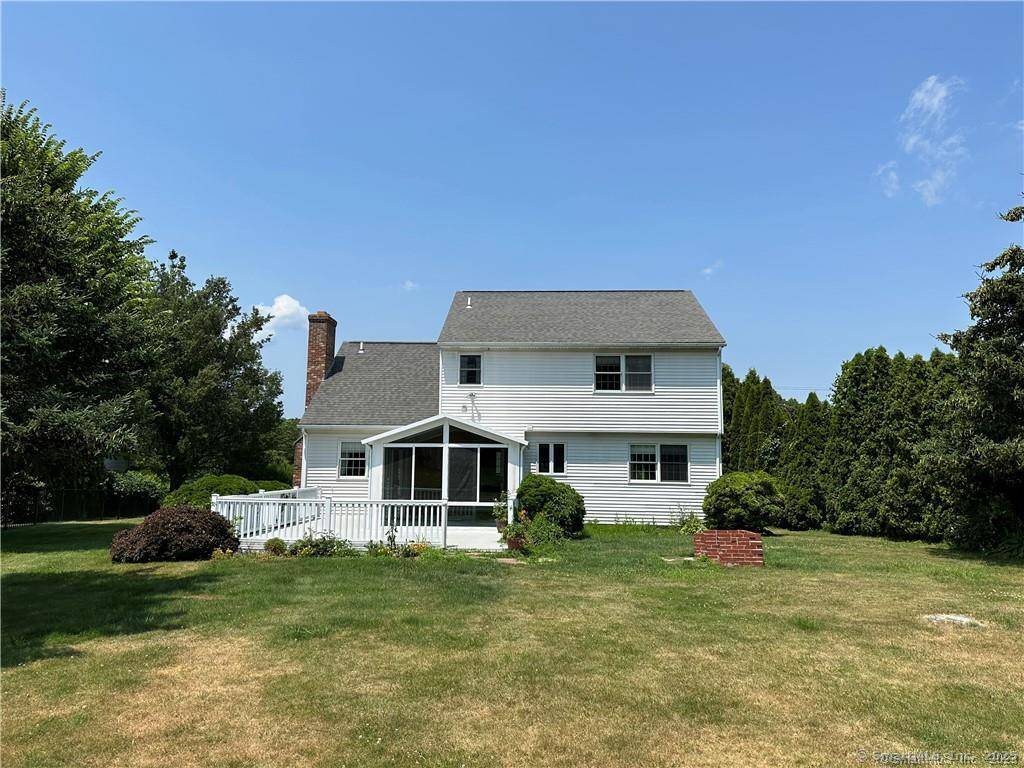 East Lyme, CT 06357,59 Fairhaven Road