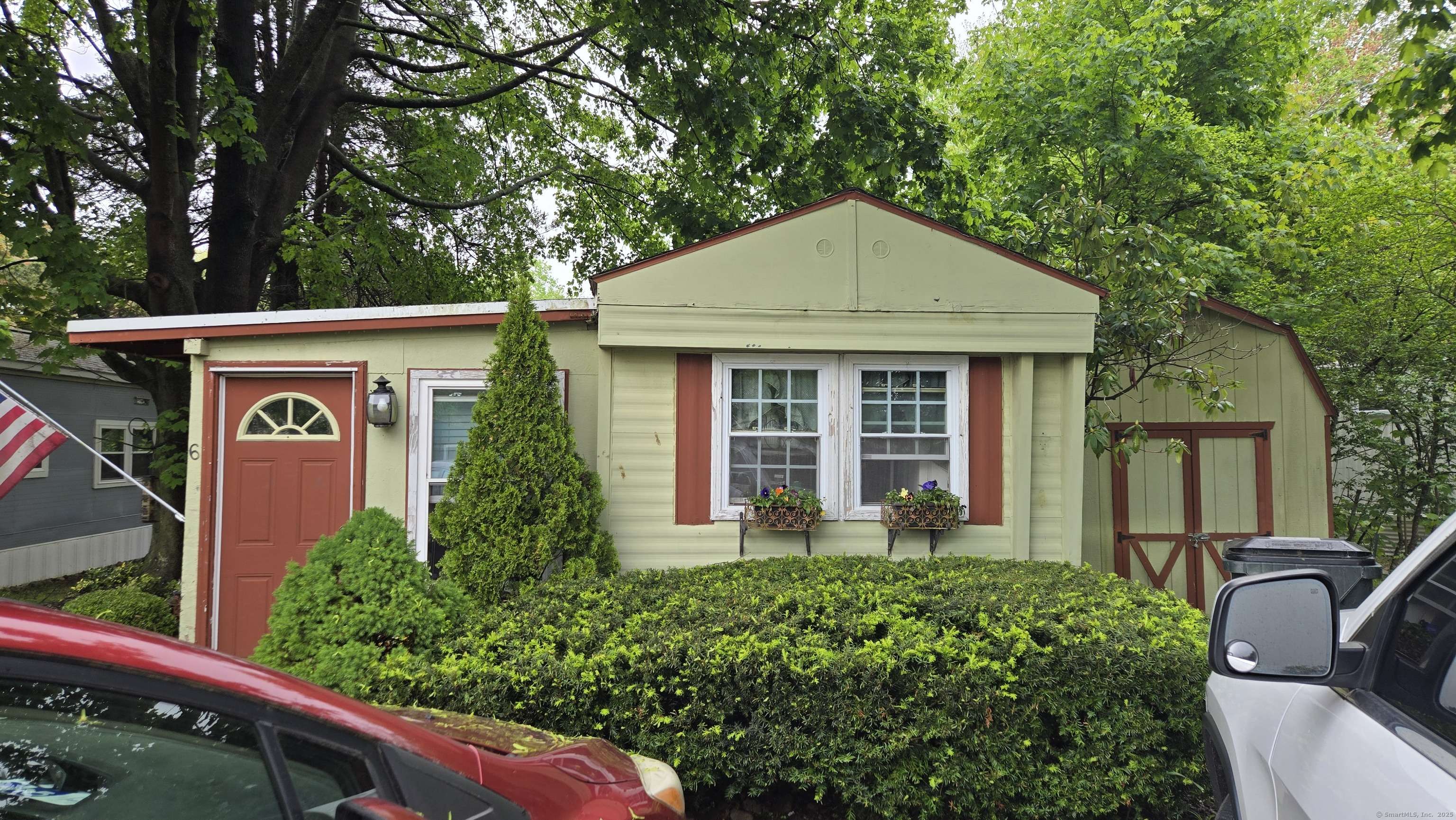 Westbrook, CT 06498,6 Green Acres Park Drive
