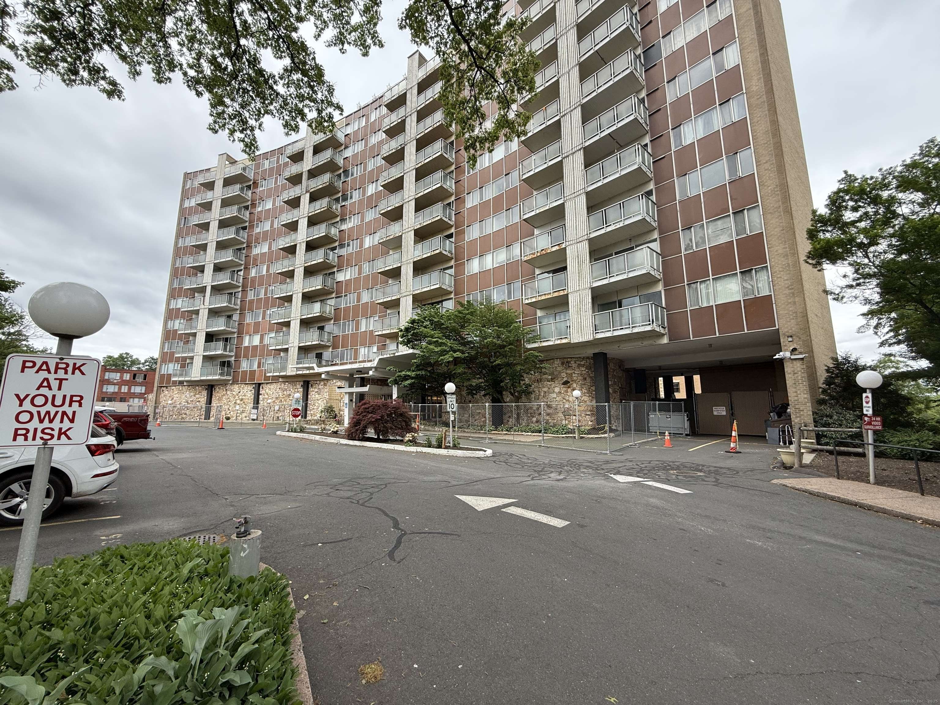 Hartford, CT 06105,30 Woodland Street #APT 5F