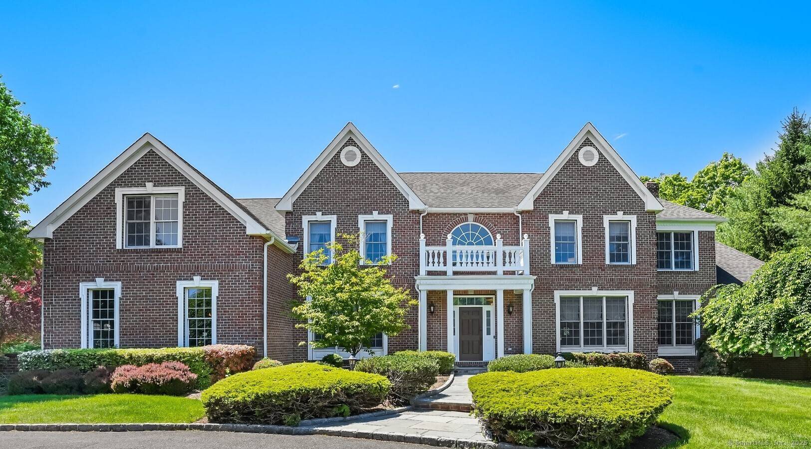 Newtown, CT 06470,6 Pond View Drive