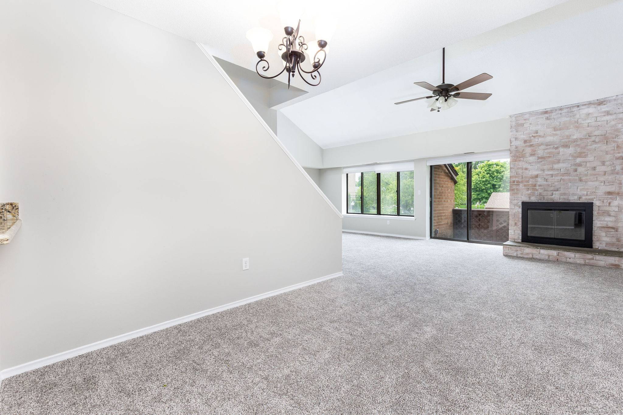 West Hartford, CT 06107,25 Stanley Street #B1