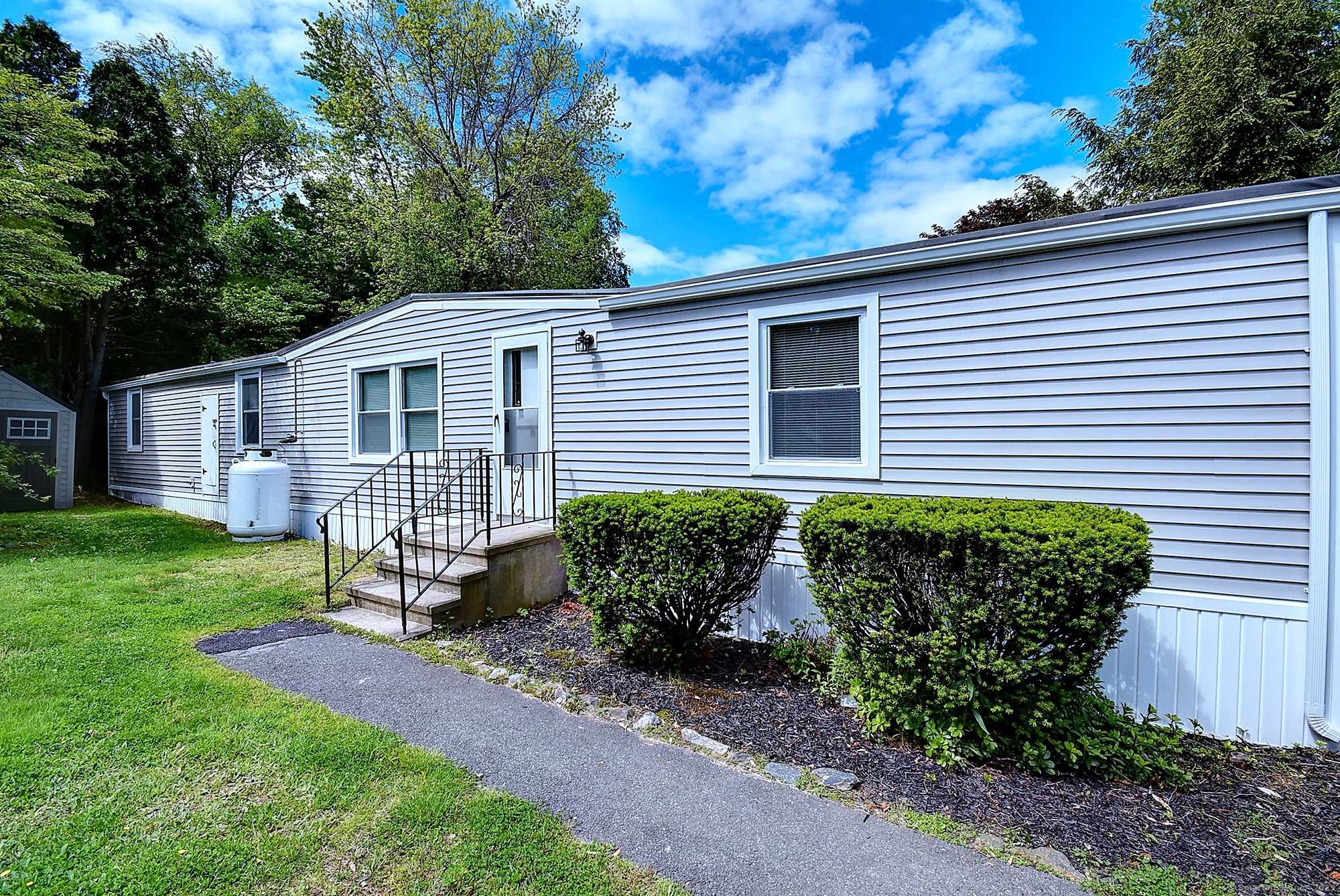 Naugatuck, CT 06770,66 Nancy Lane