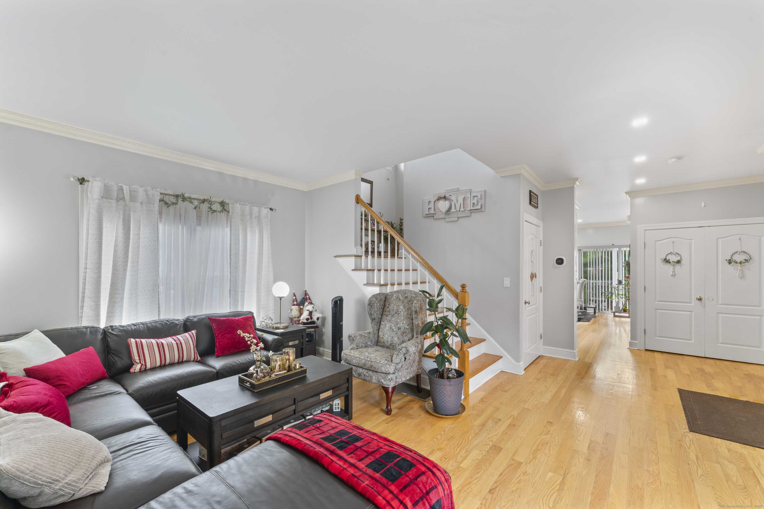 Stamford, CT 06907,1095 Hope Street #B