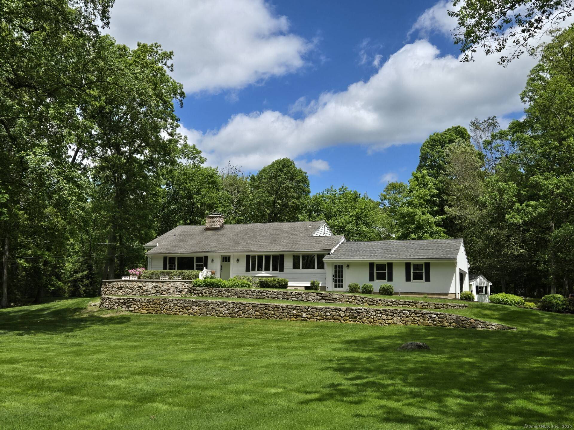 New Canaan, CT 06840,90 Beech Road