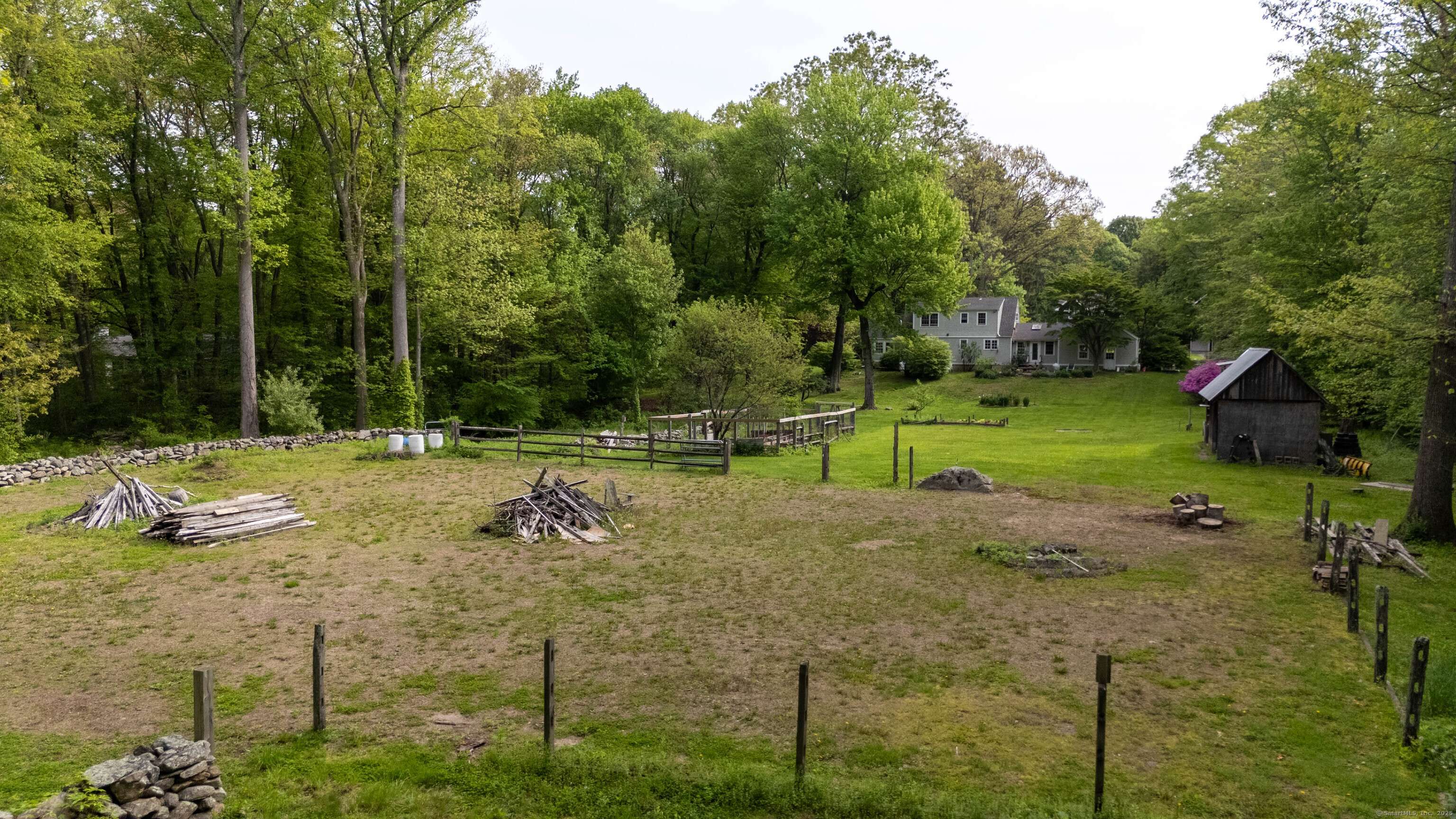 Easton, CT 06612,44 Meadow Ridge Drive