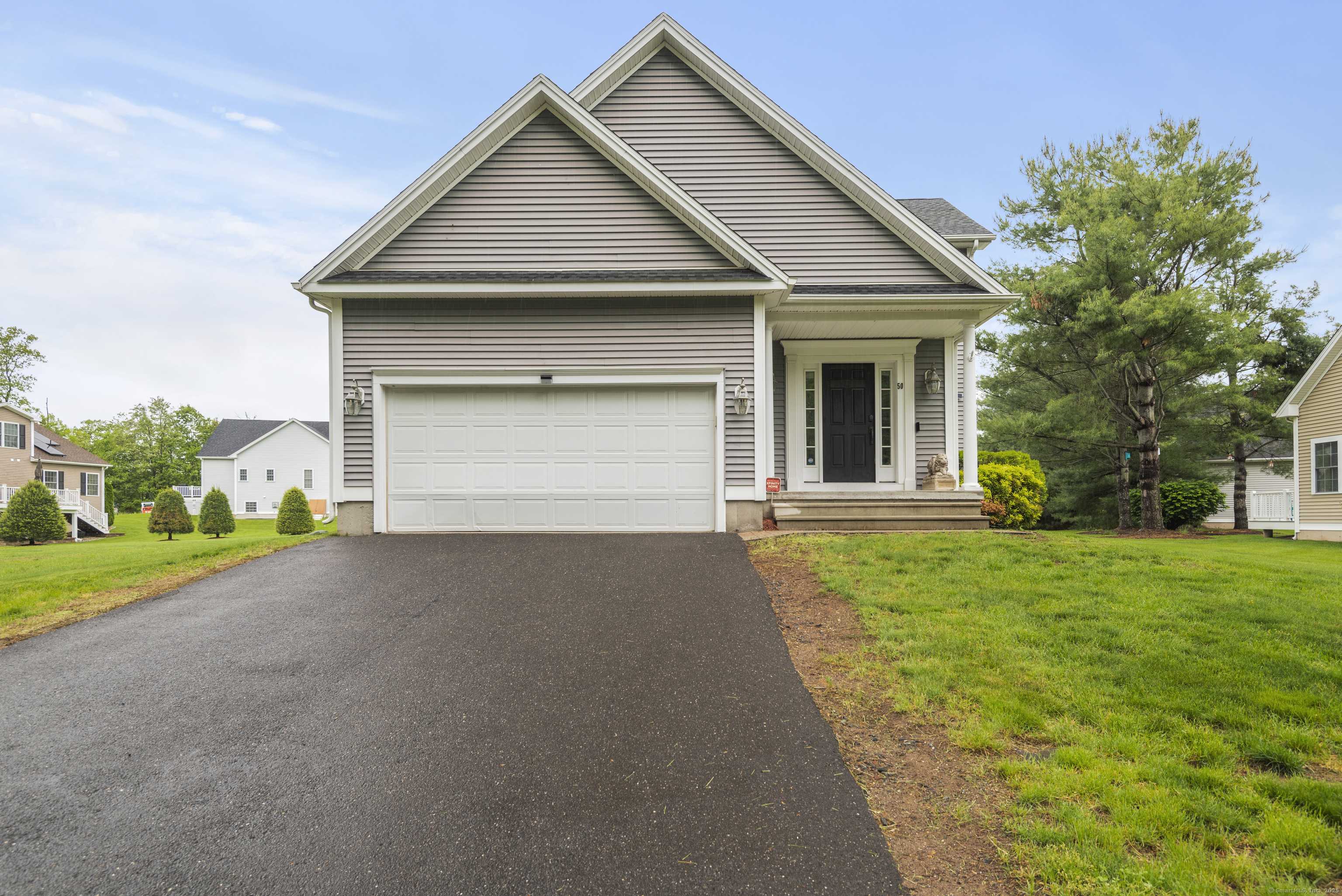 Berlin, CT 06037,50 Silver Island Way #50