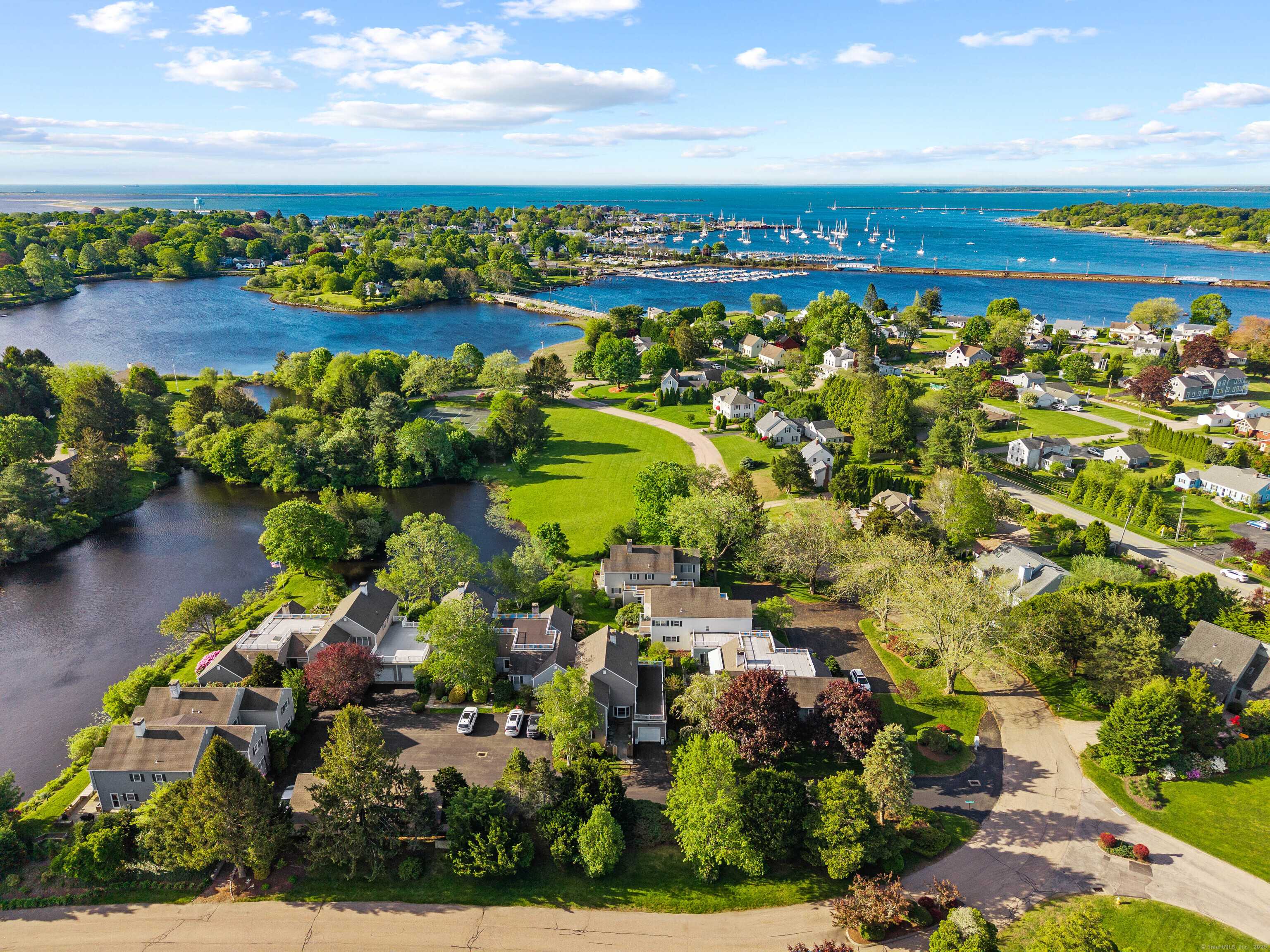 Stonington, CT 06378,2 Quanaduck Cove Court #2