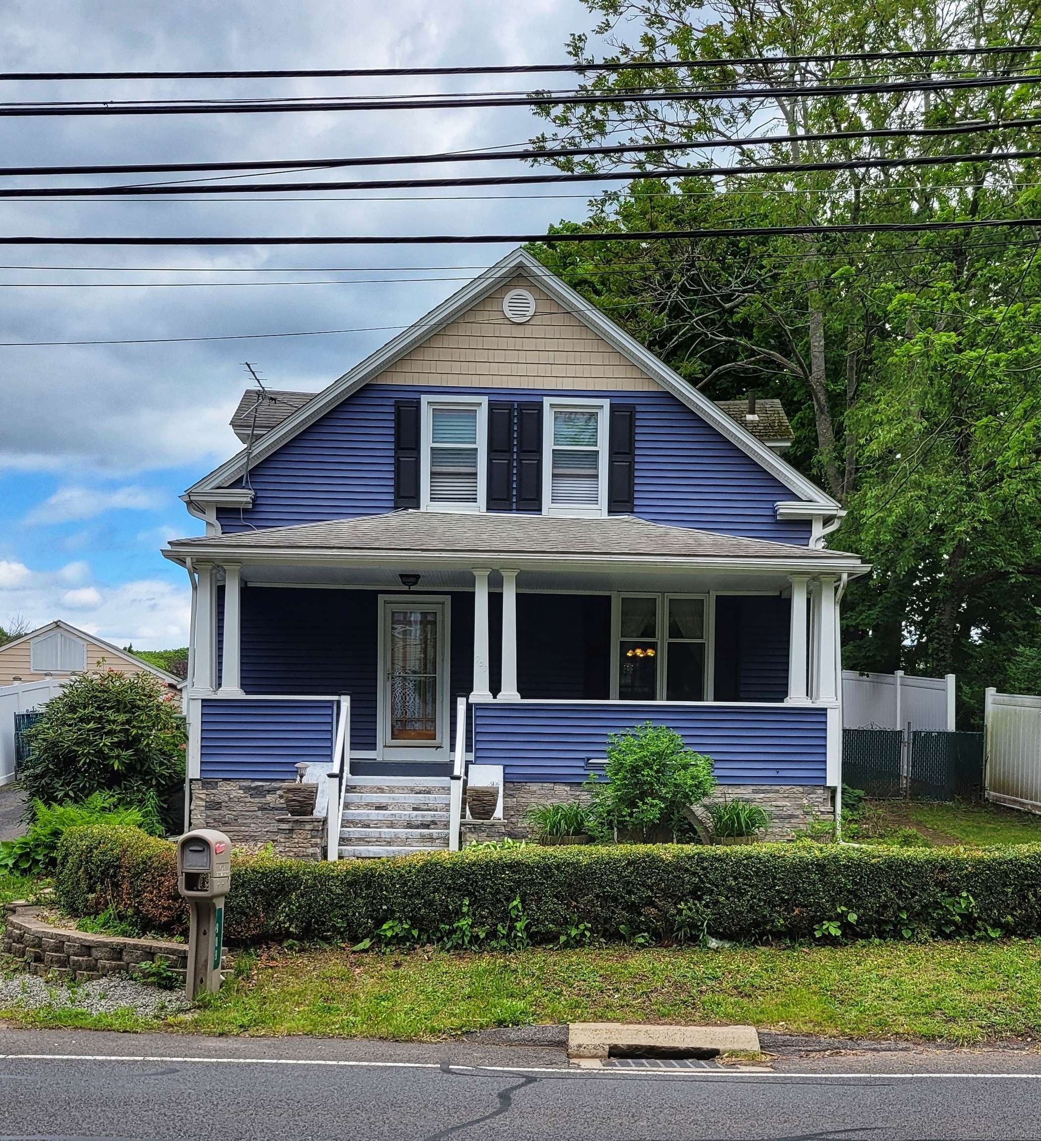 Meriden, CT 06450,909 North Colony Road