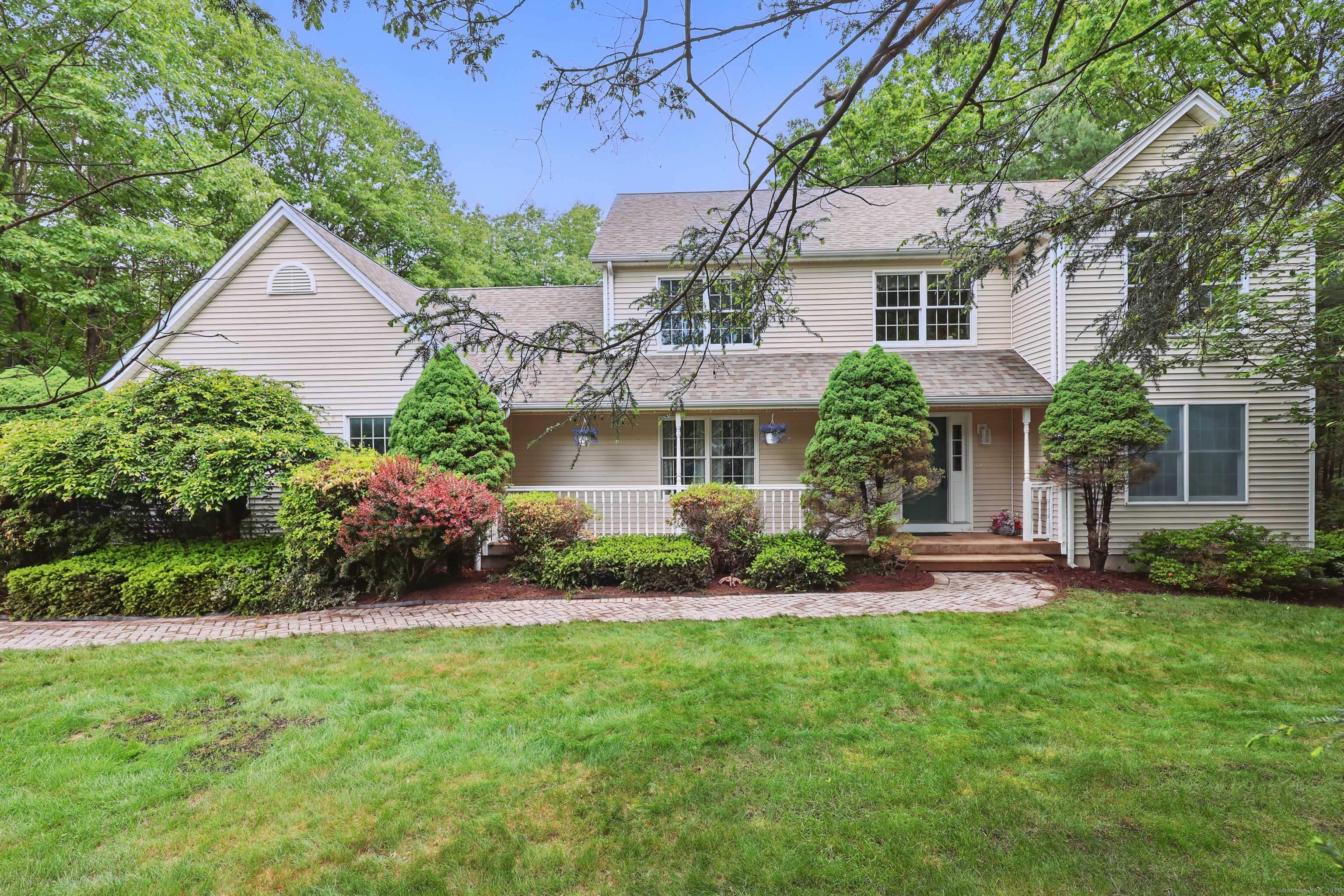 Farmington, CT 06085,12 Silversmith Road
