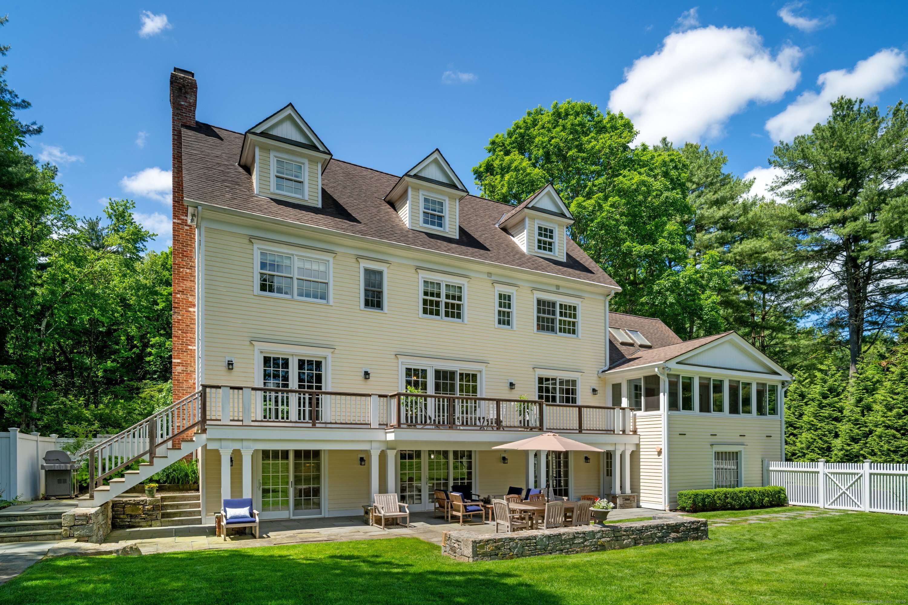 Weston, CT 06883,33 West Branch Road