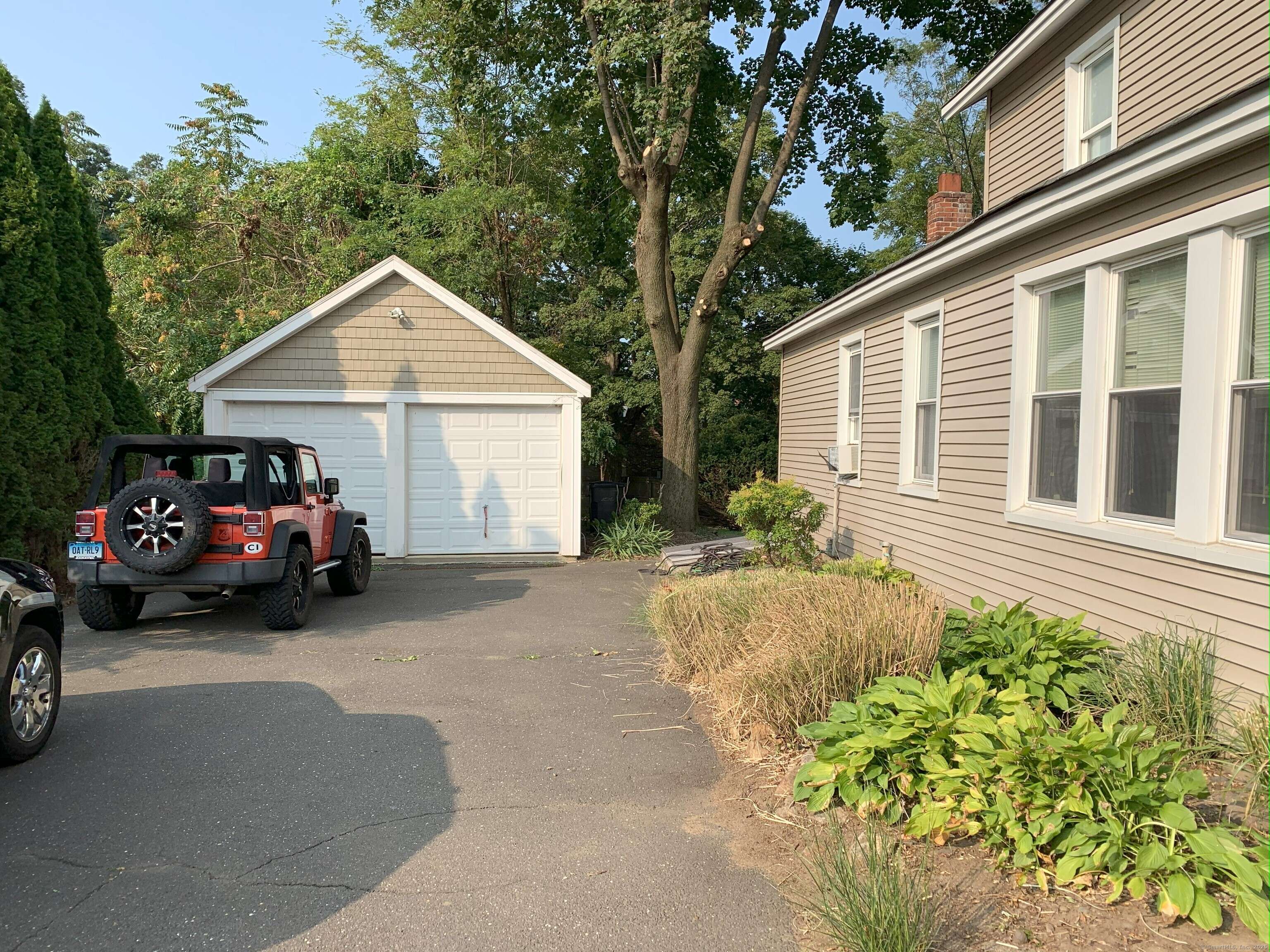 Norwalk, CT 06851,2 Walter Avenue