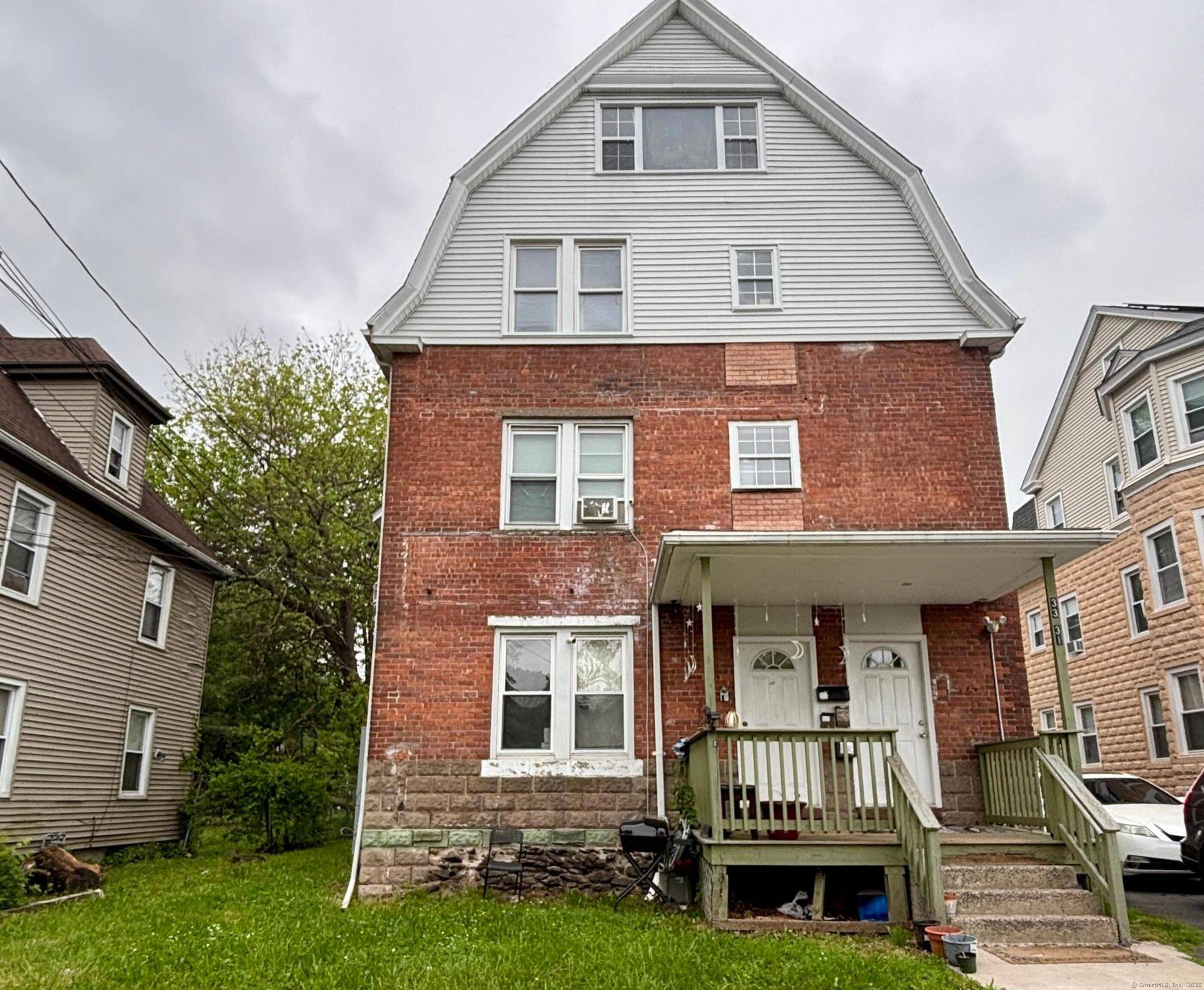 New Britain, CT 06053,33 Wakefield Court