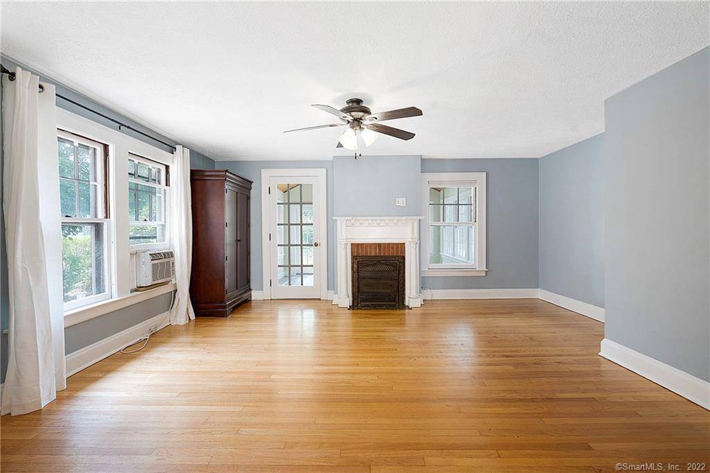 West Hartford, CT 06119,111 Lancaster Road