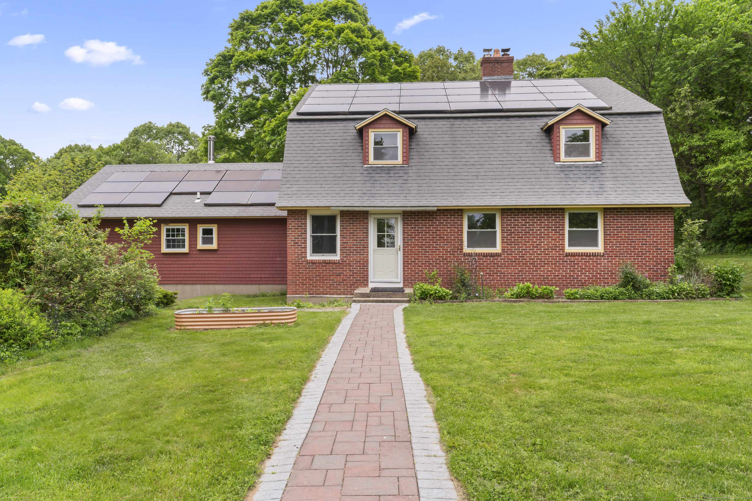 Oxford, CT 06478,405 Chestnut Tree Hill Road